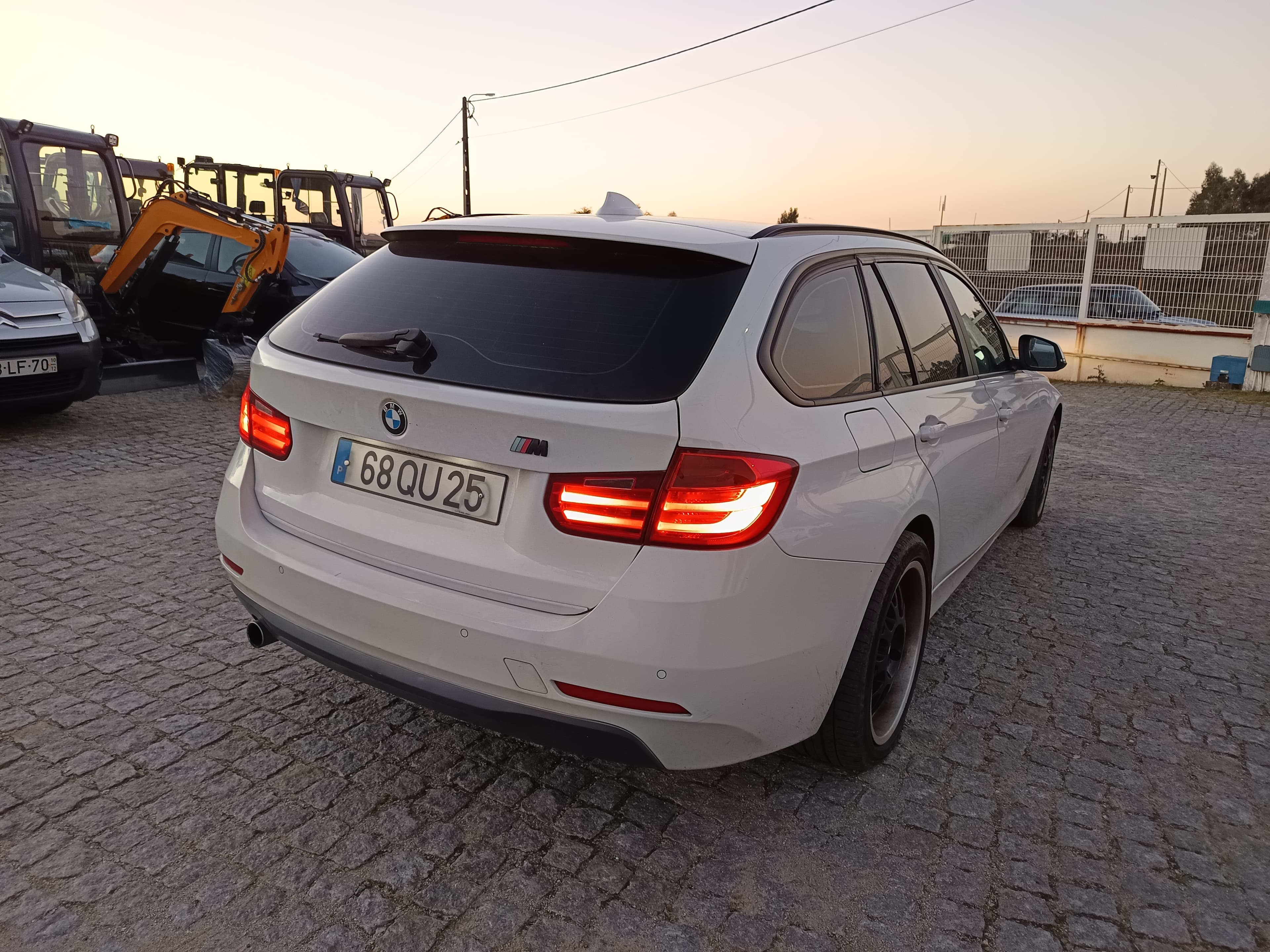 BMW 316 d · Ano 2013 — imagem 4