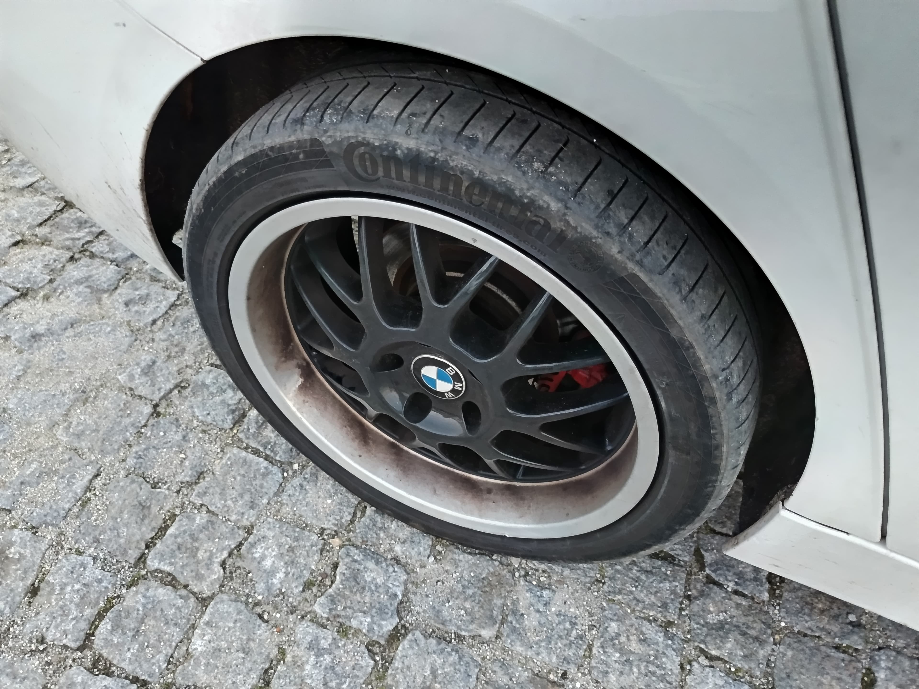 BMW 316 d · Ano 2013 — imagem 8