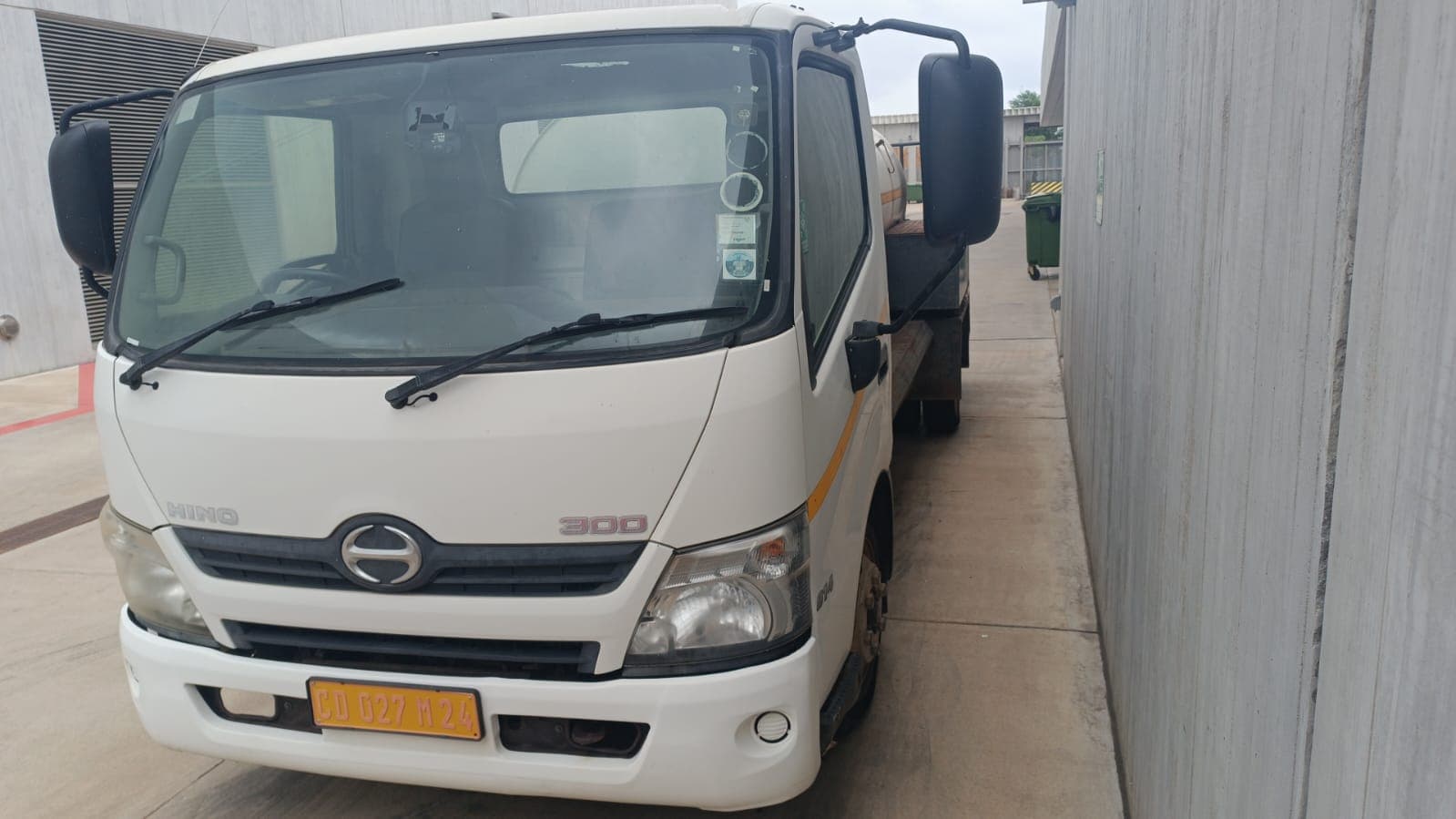 Camião-cisterna Toyota Hino - 2003 — image 2