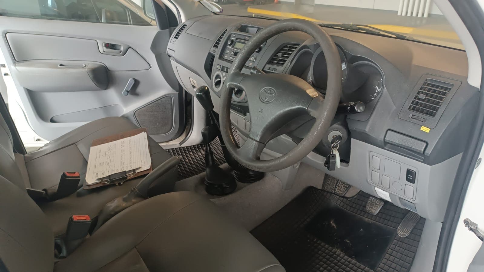 Toyota Hilux - 2010 — imagen 13