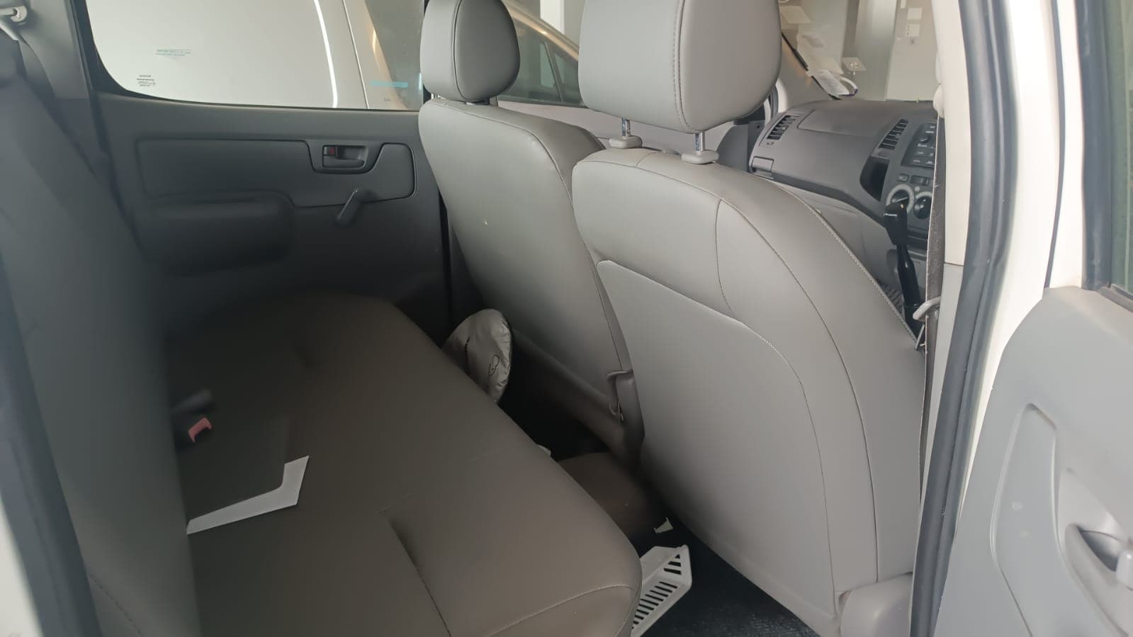 Toyota Hilux - 2010 — imagen 16