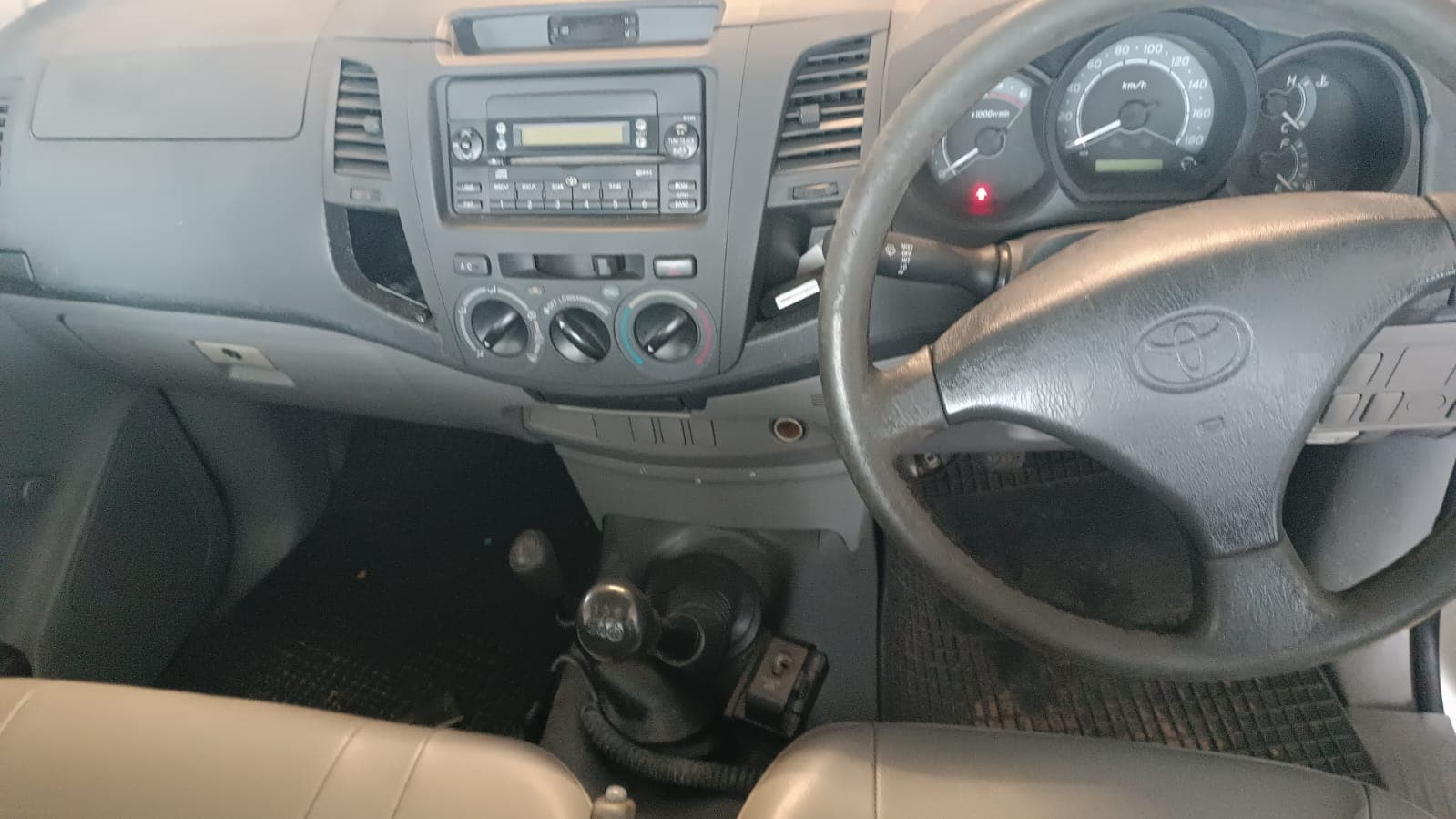 Toyota Hilux - 2008 — imagen 13
