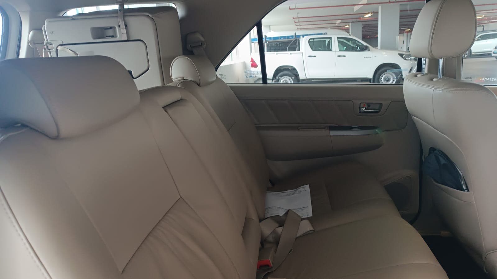 Toyota Fortuner - 2008 — imagem 10