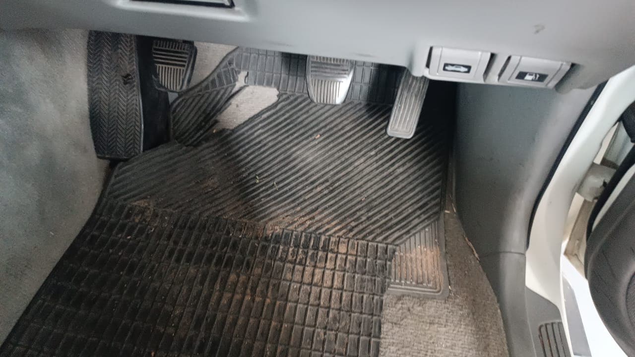Toyota Land Cruiser VX - 2006 — imagem 9