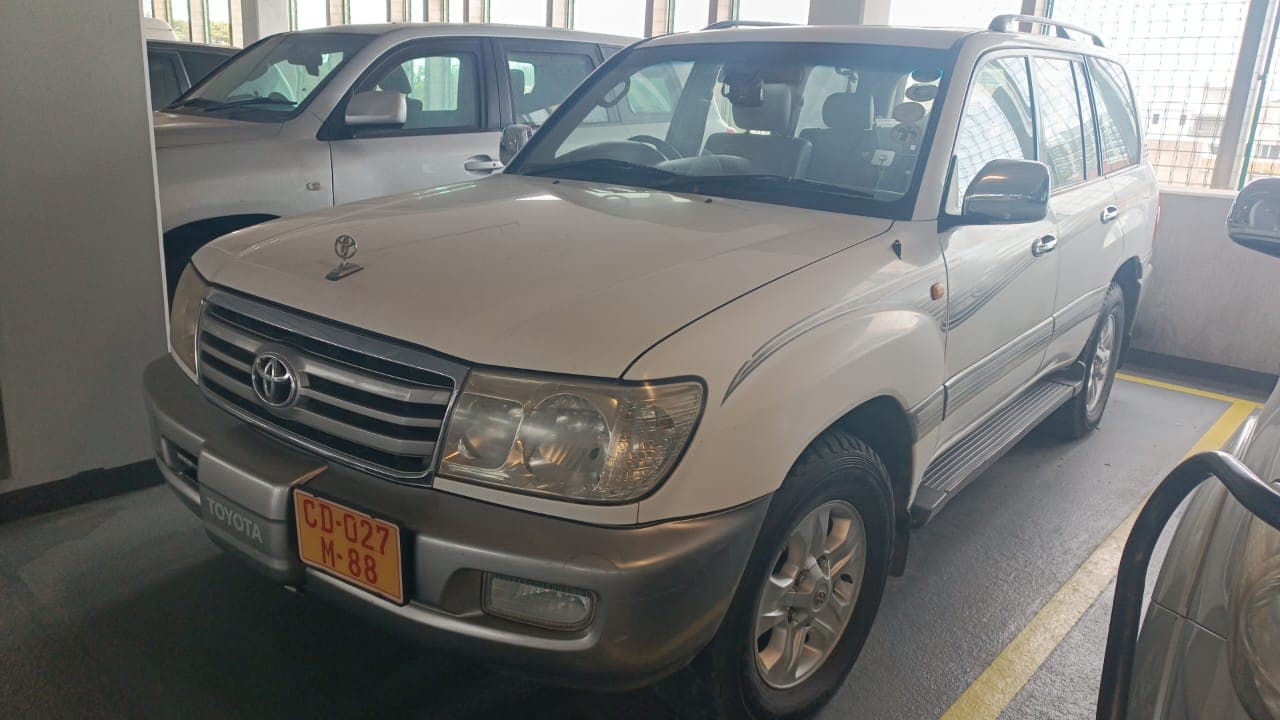 Toyota Land Cruiser VX - 2006 — imagem 3