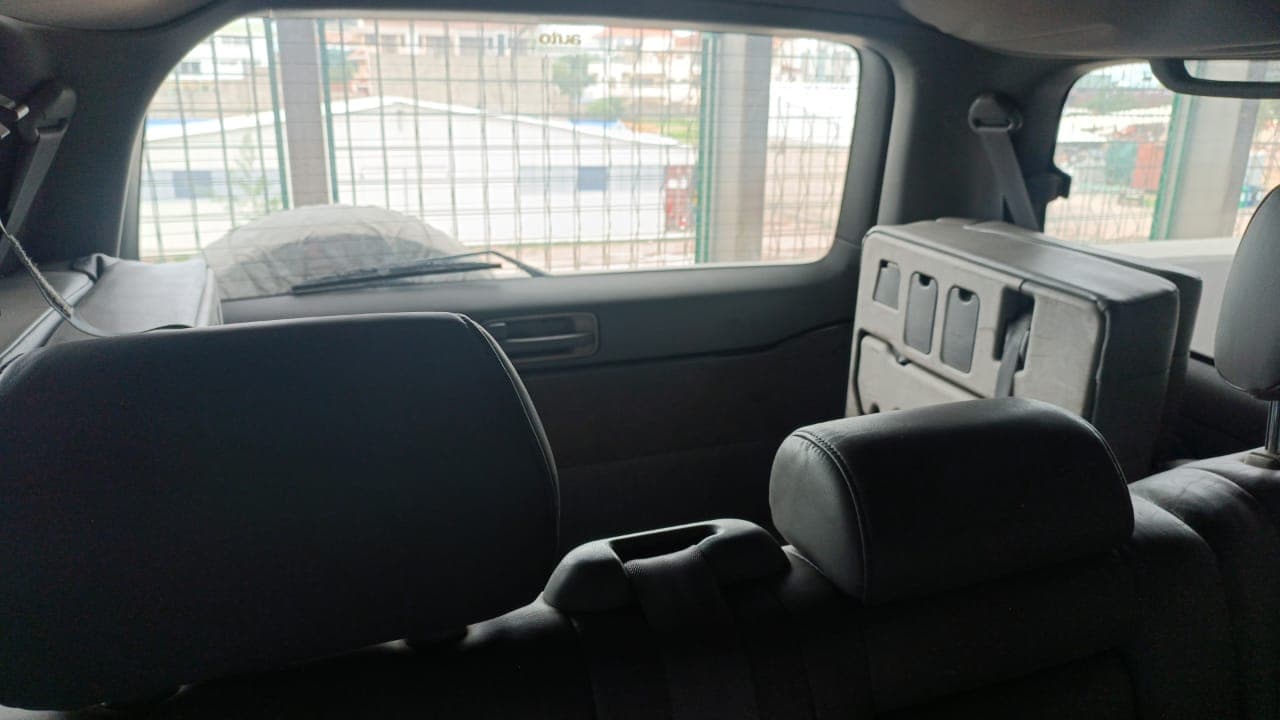 Toyota Land Cruiser VX - 2006 — imagem 14