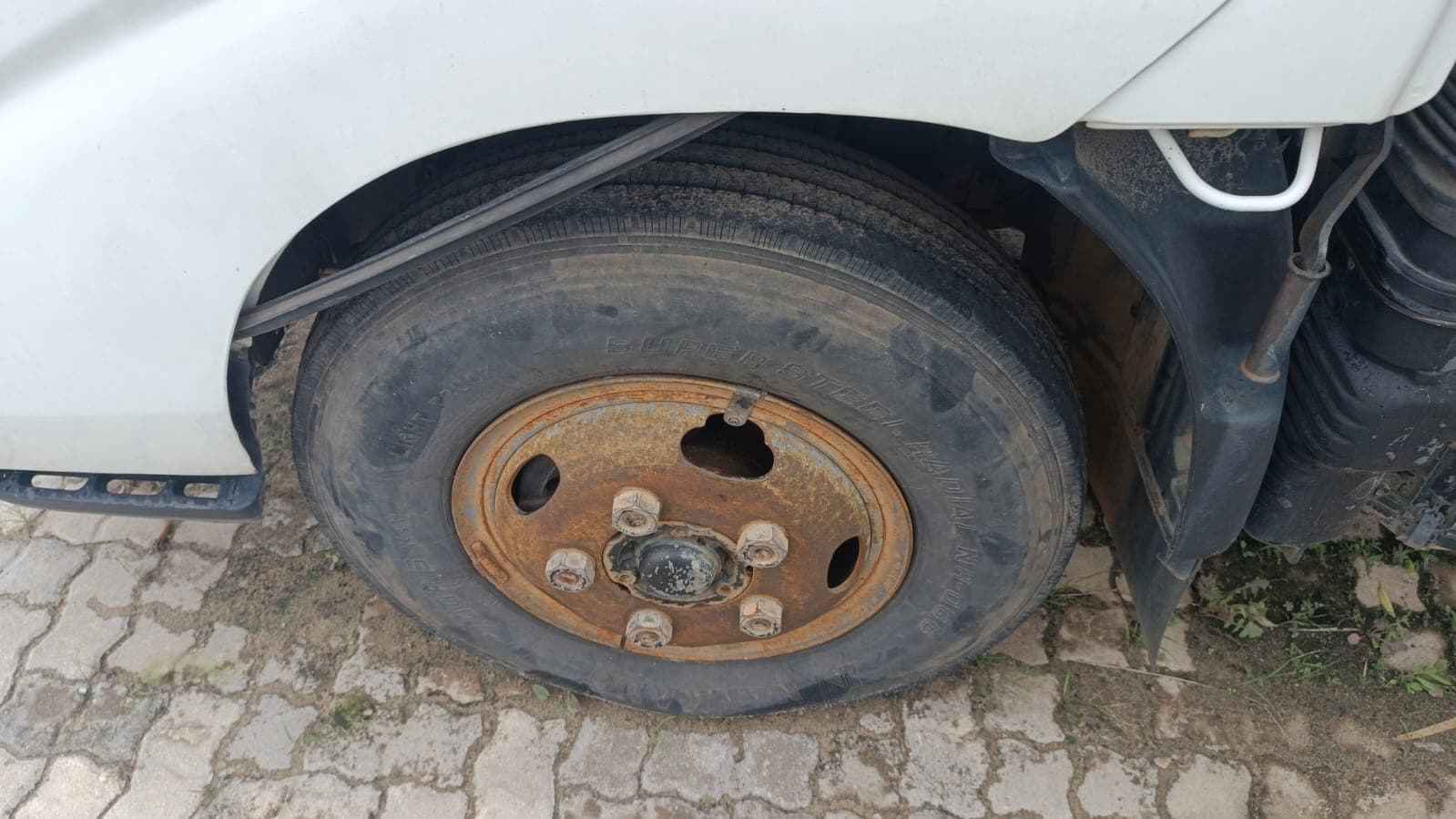 Toyota Hino - 2009 — imagem 16