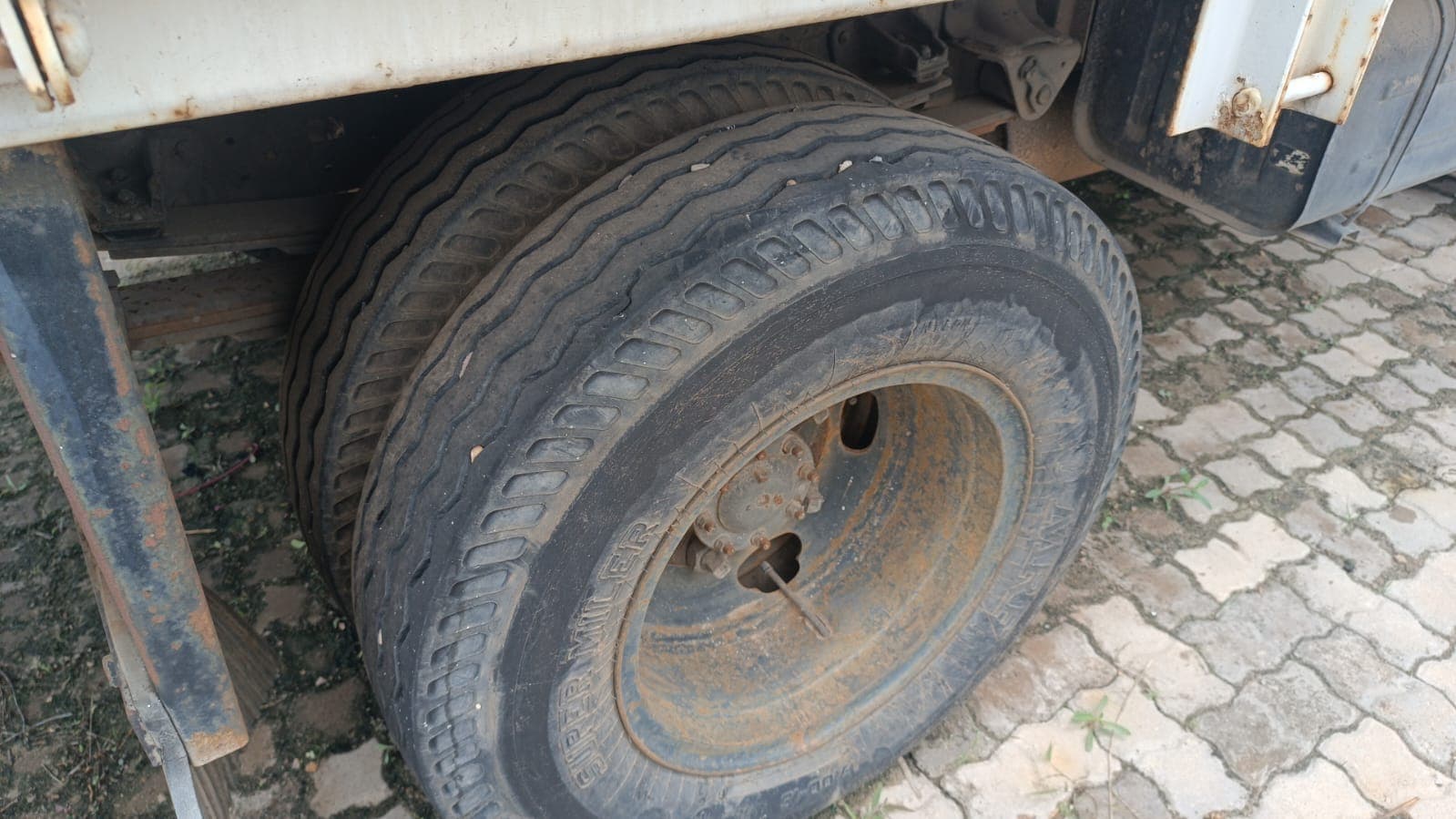 Toyota Hino - 2009 — imagem 19