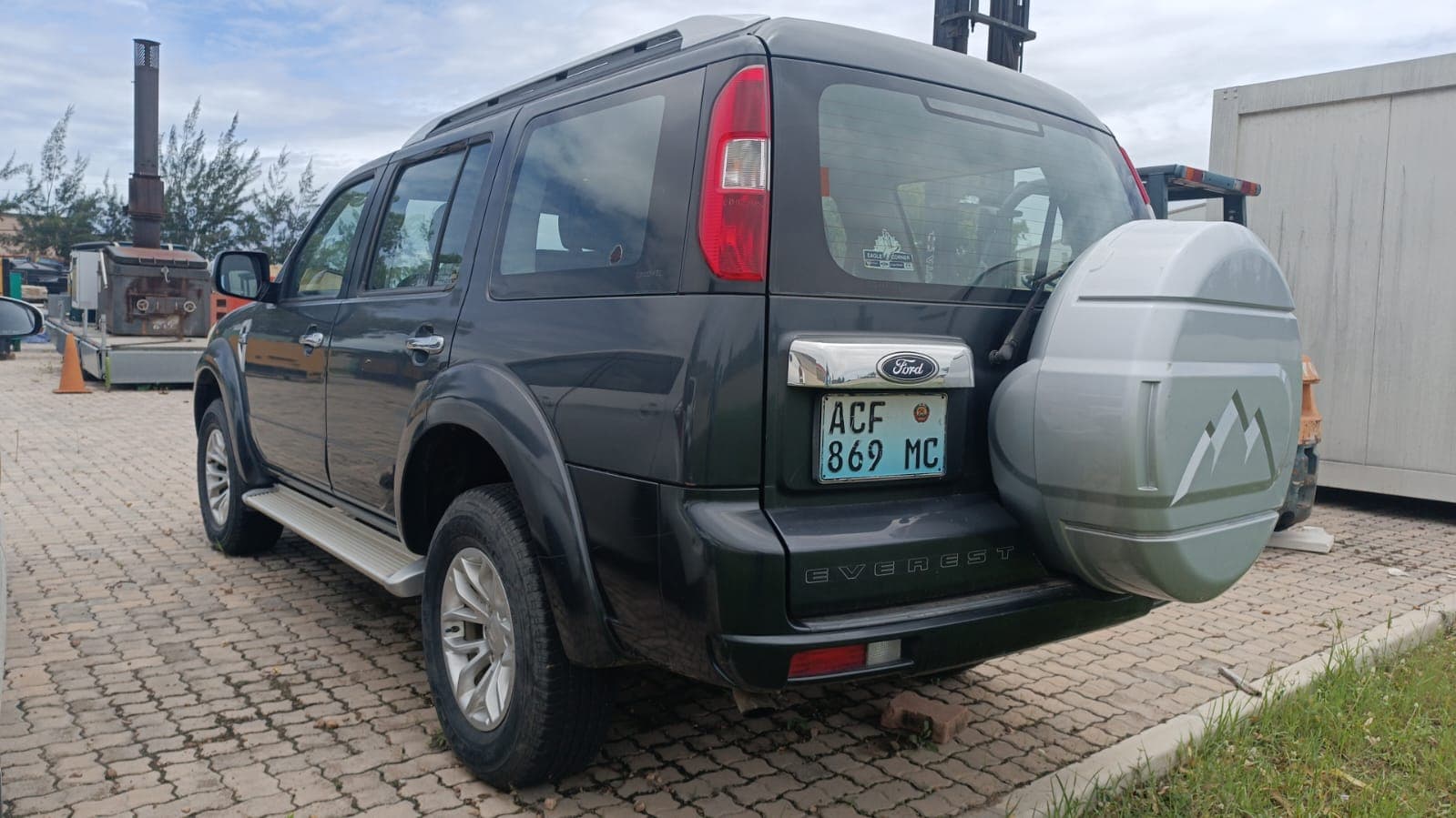 Ford Everest - 2013 — imagem 6