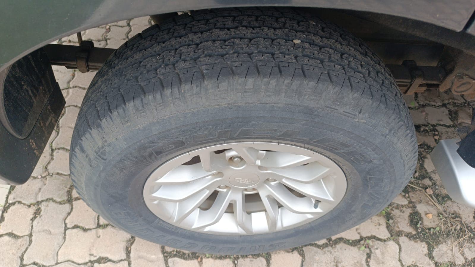 Ford Everest - 2013 — imagem 3