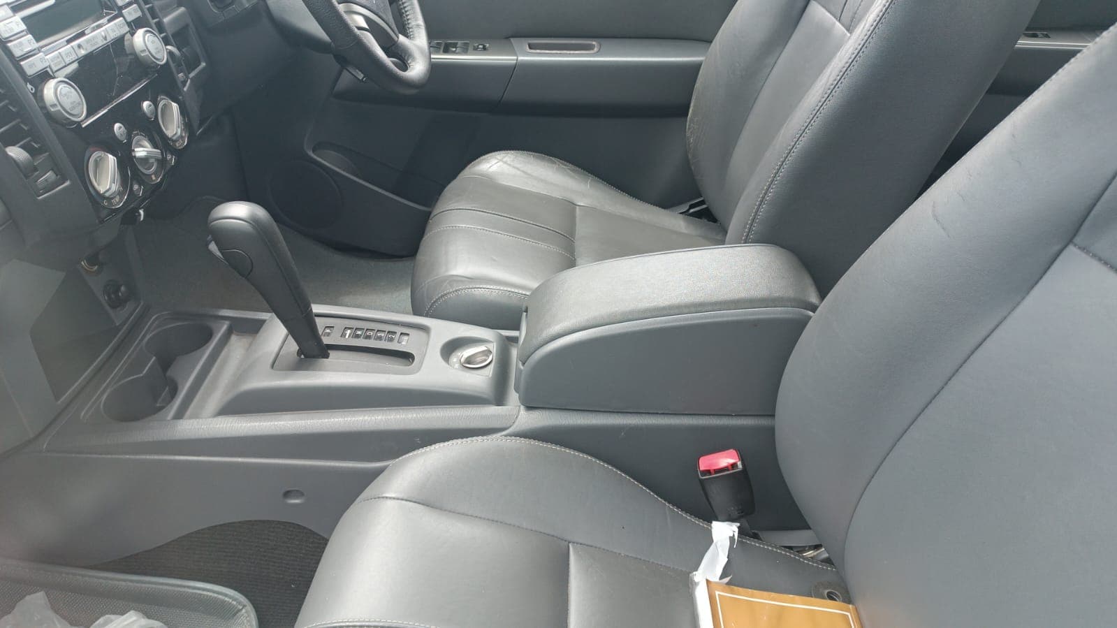 Ford Everest - 2013 — imagem 10