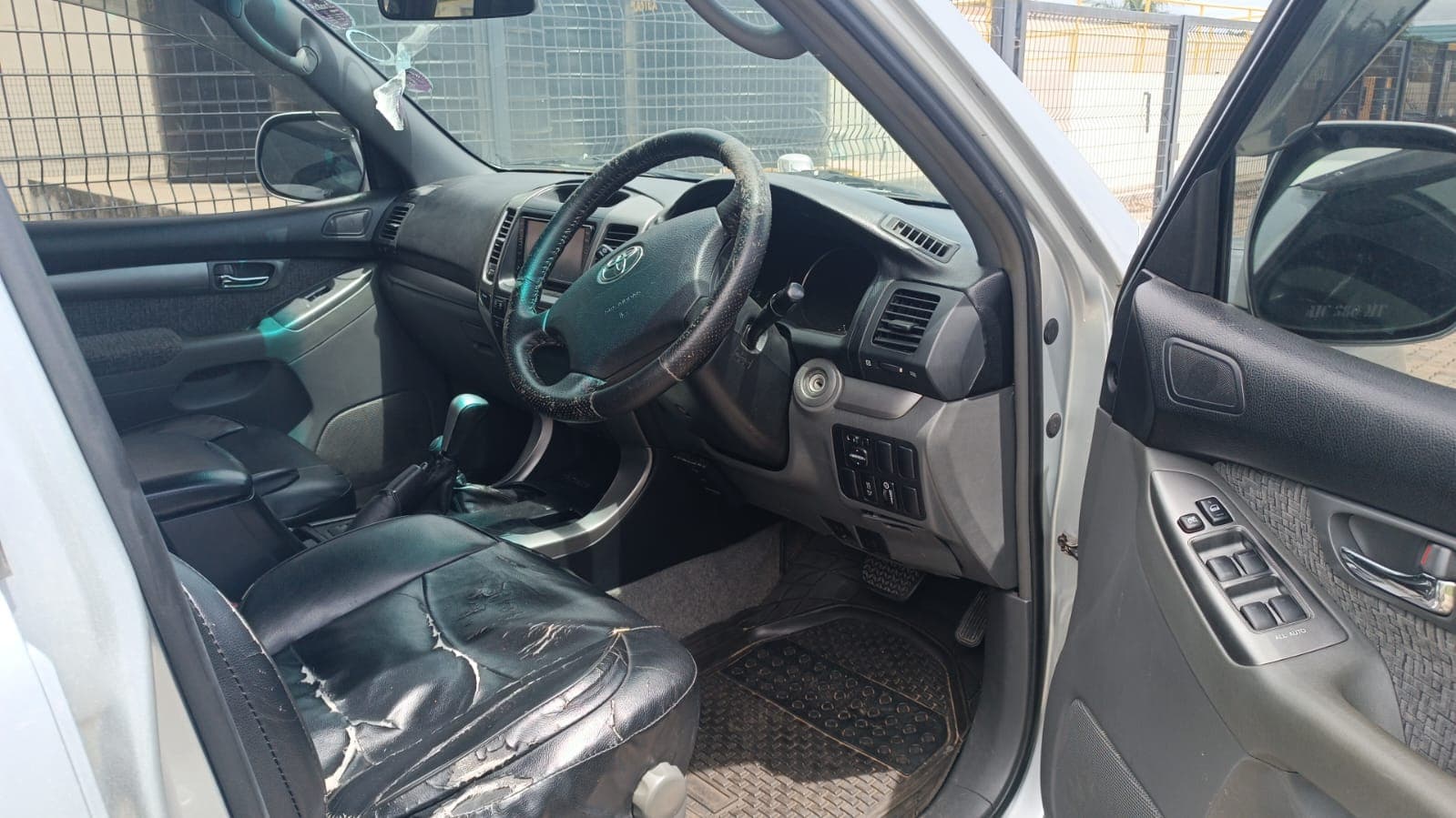 Toyota Land cruiser Prado - 2004 — imagen 5