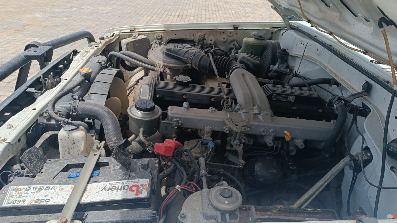 Toyota Land cruiser Prado - 2004 — imagen 20