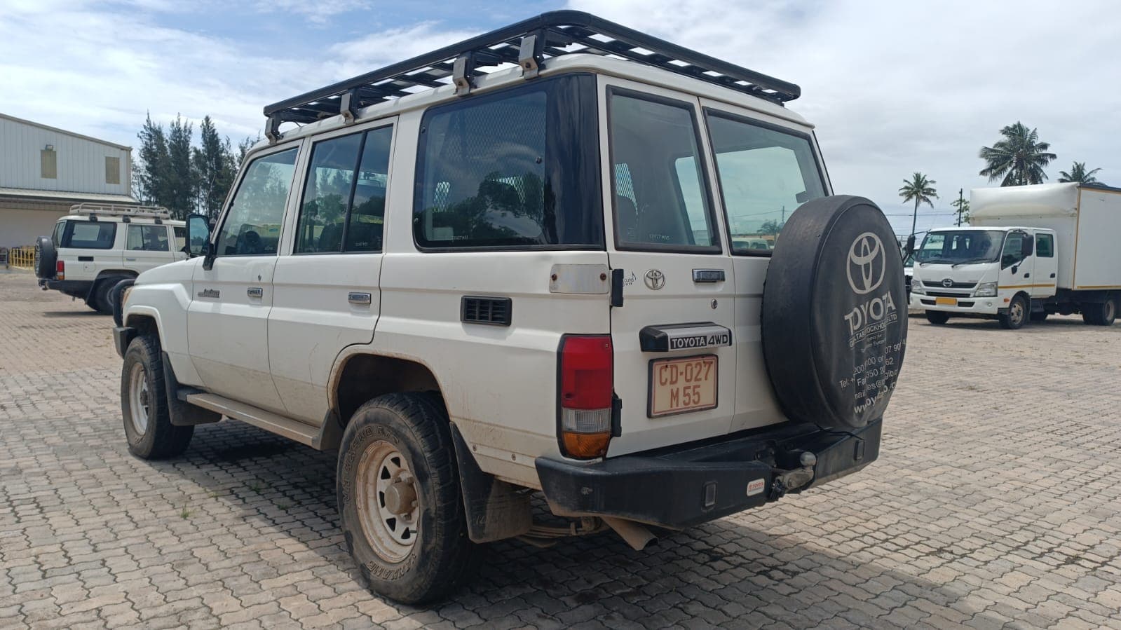 Toyota Land Cruiser HZ - 2010 — imagen 6