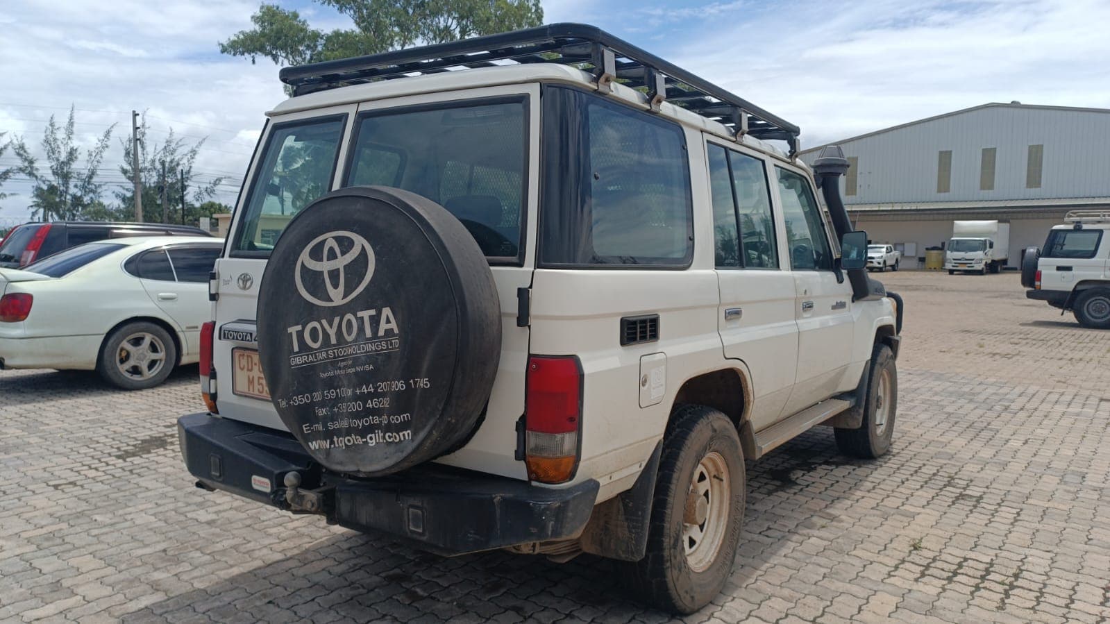 Toyota Land Cruiser HZ - 2010 — imagen 8
