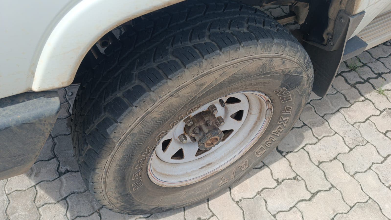 Toyota Land Cruiser HZ - 2010 — imagen 3