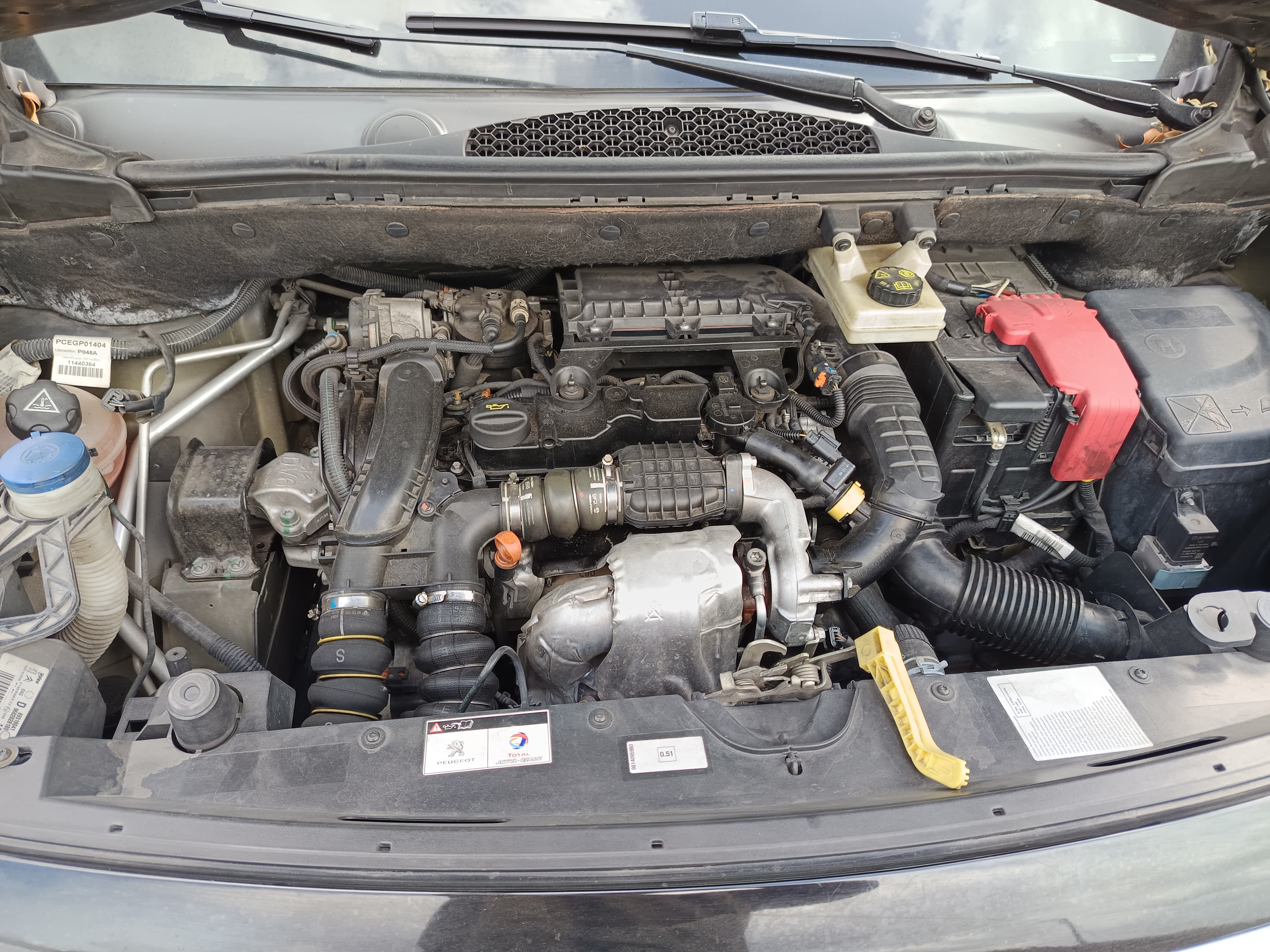 Peugeot Partner · Ano 2018 — image 16