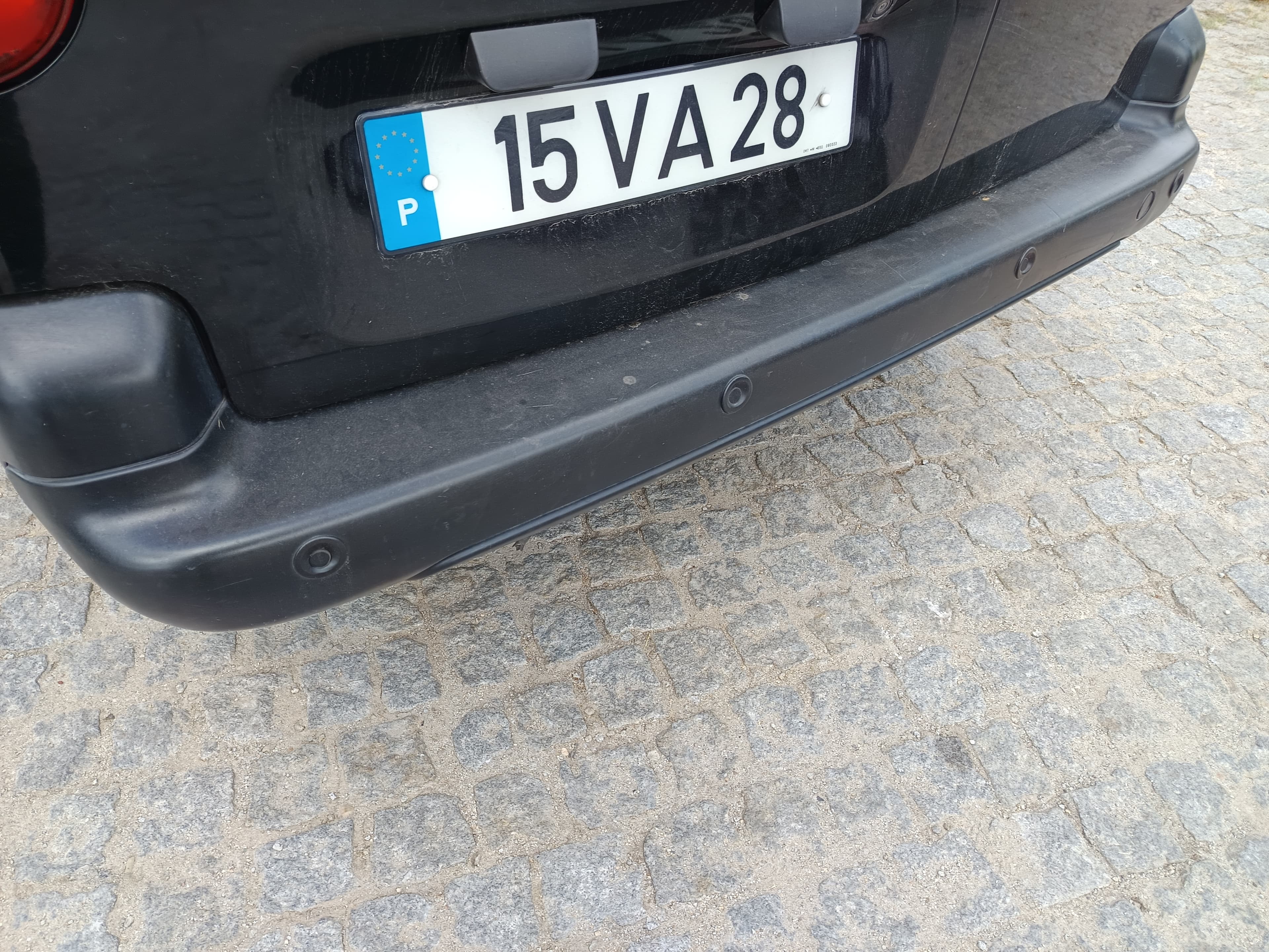Peugeot Partner · Ano 2018 — image 10
