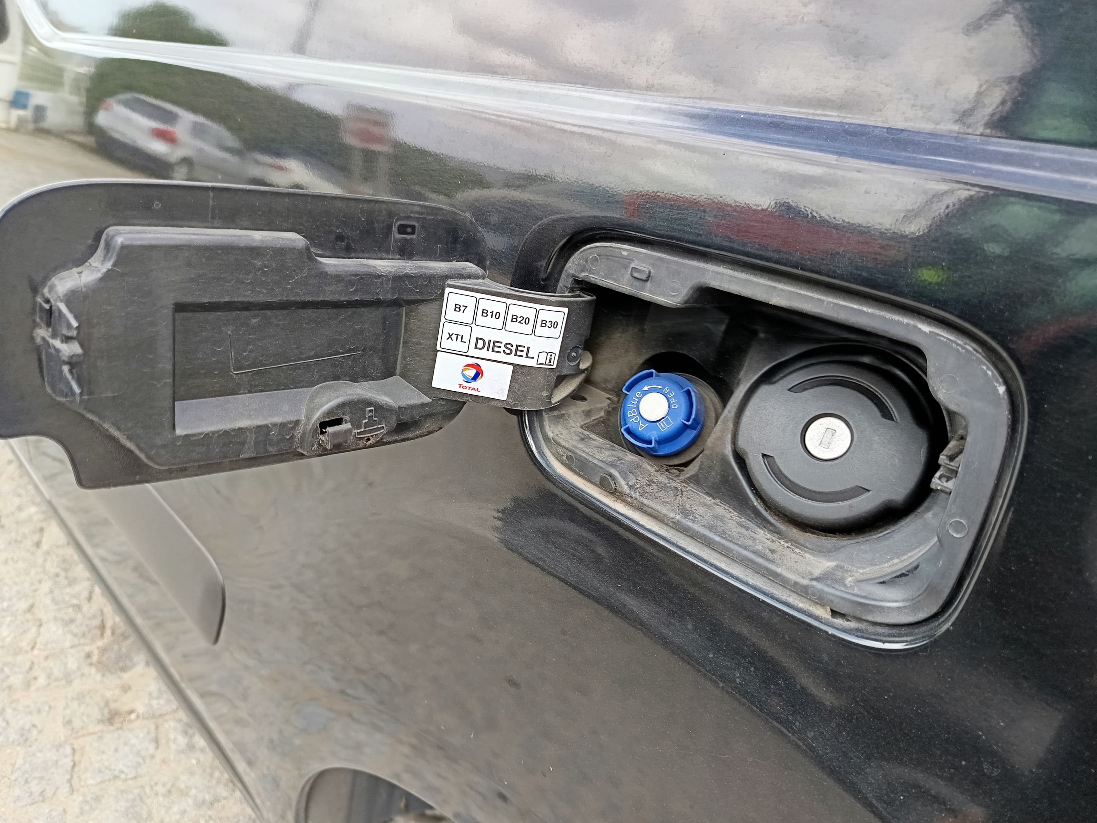 Peugeot Partner · Ano 2018 — image 13