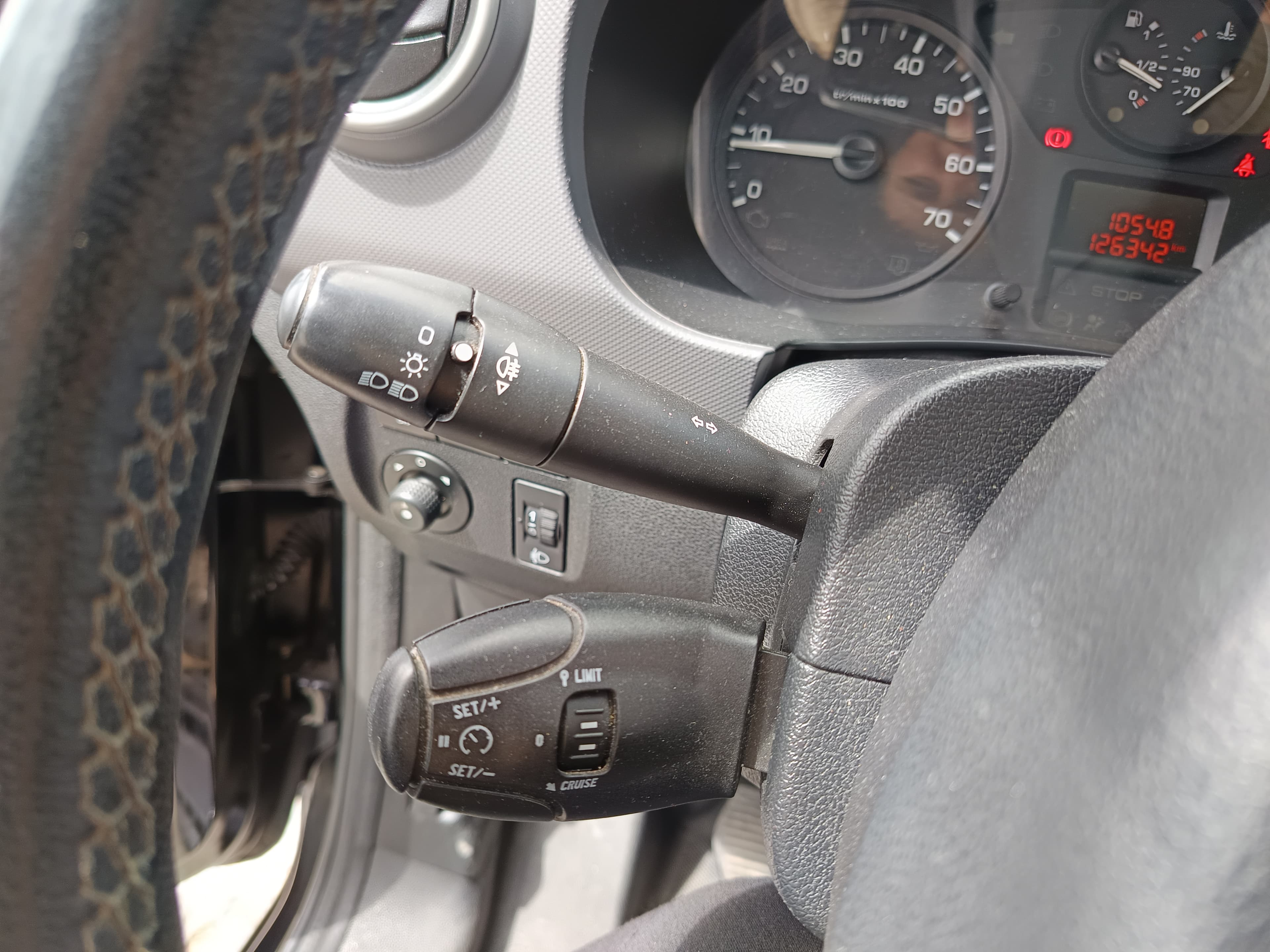 Peugeot Partner · Ano 2018 — image 39