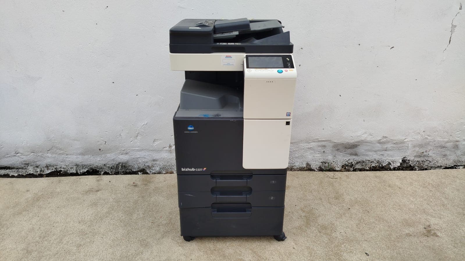 Fotocopiadora Konica Minolta — imagen 1