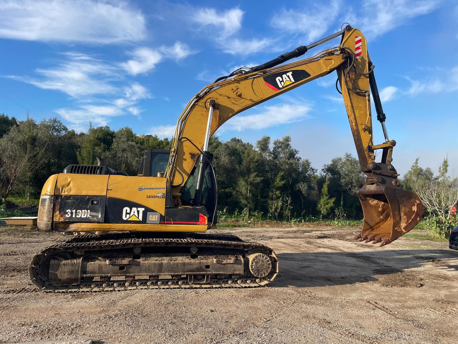 Escavadora CAT 319D · Ano 2011 — imagen 6
