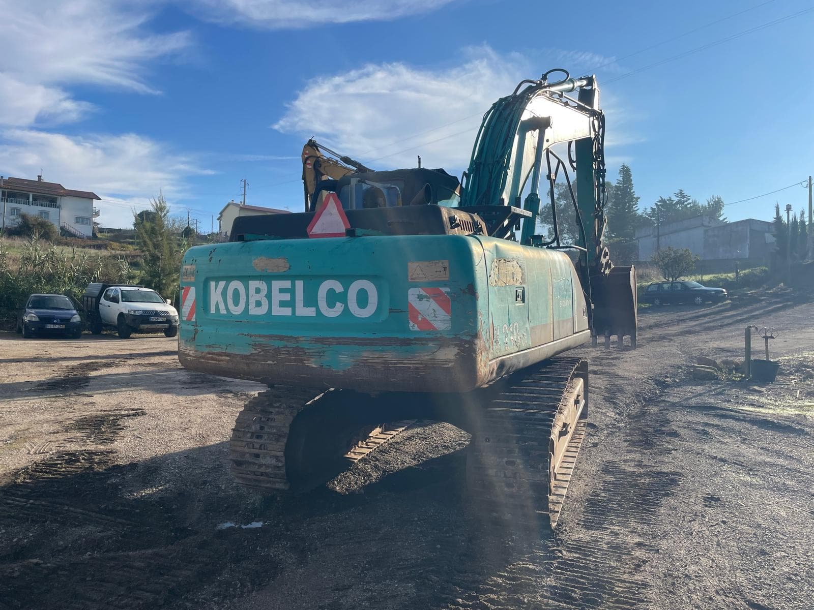 Escavadora Kobelco E 215 · Ano 2004 — imagen 5