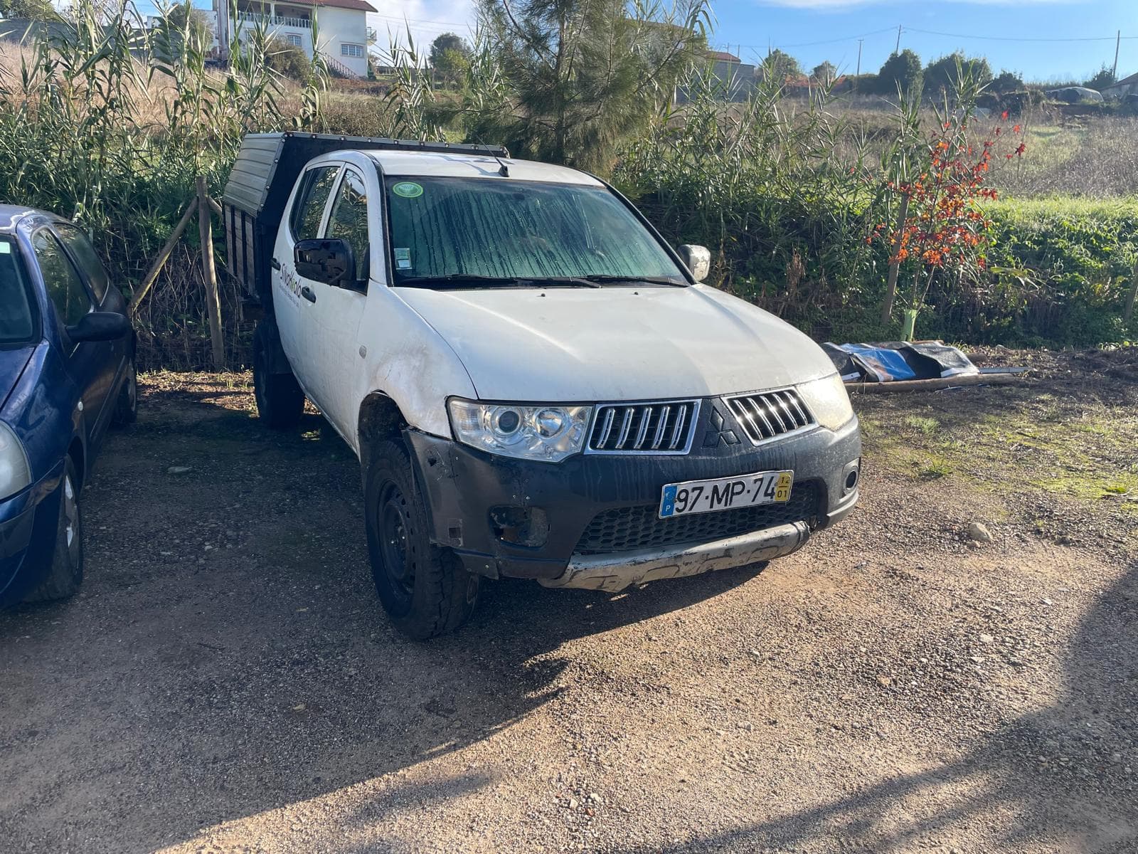 Mitsubishi L200 · Ano 2012