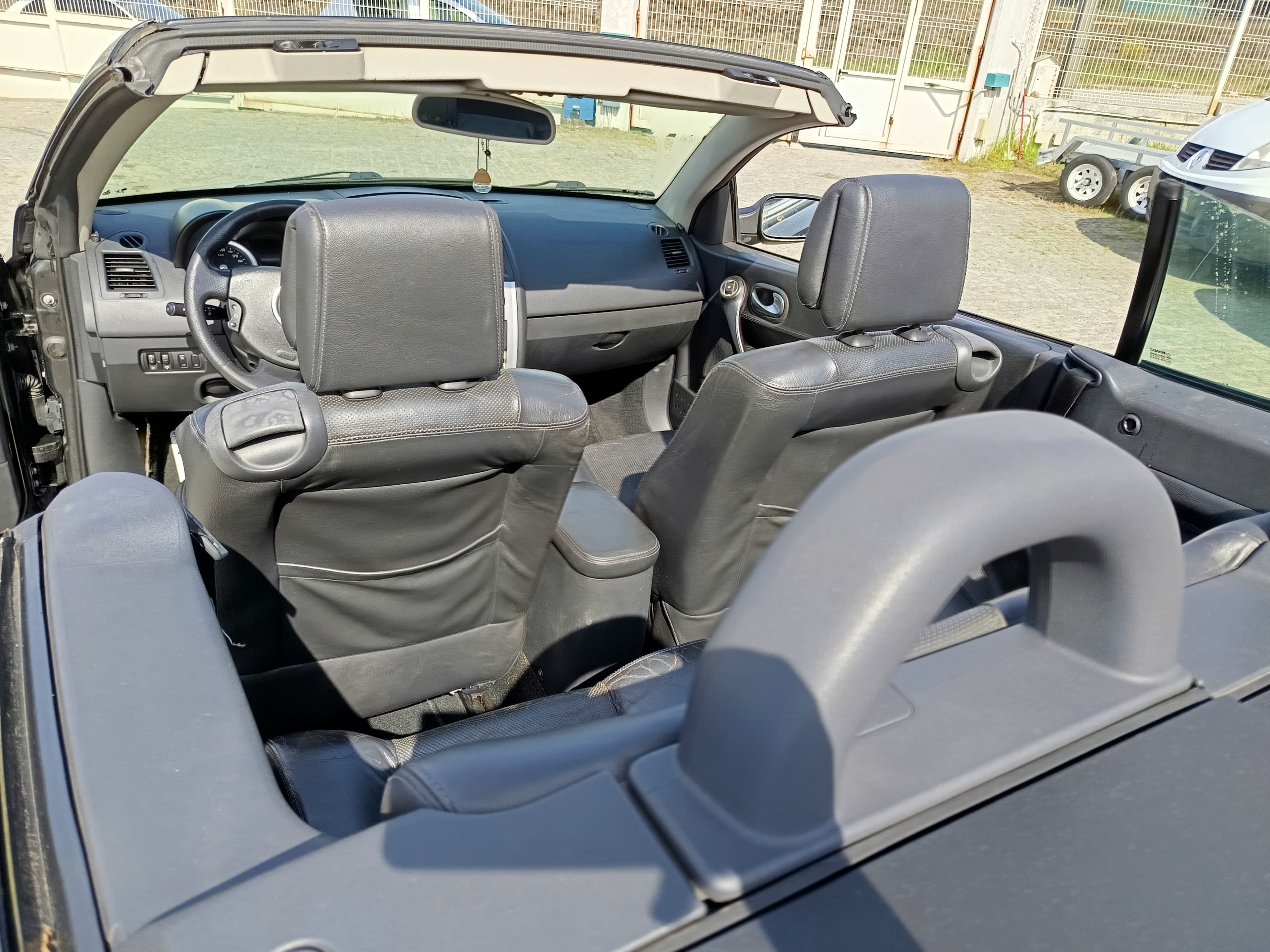 Renault Mégane Cabrio · Ano 2004 — imagen 17