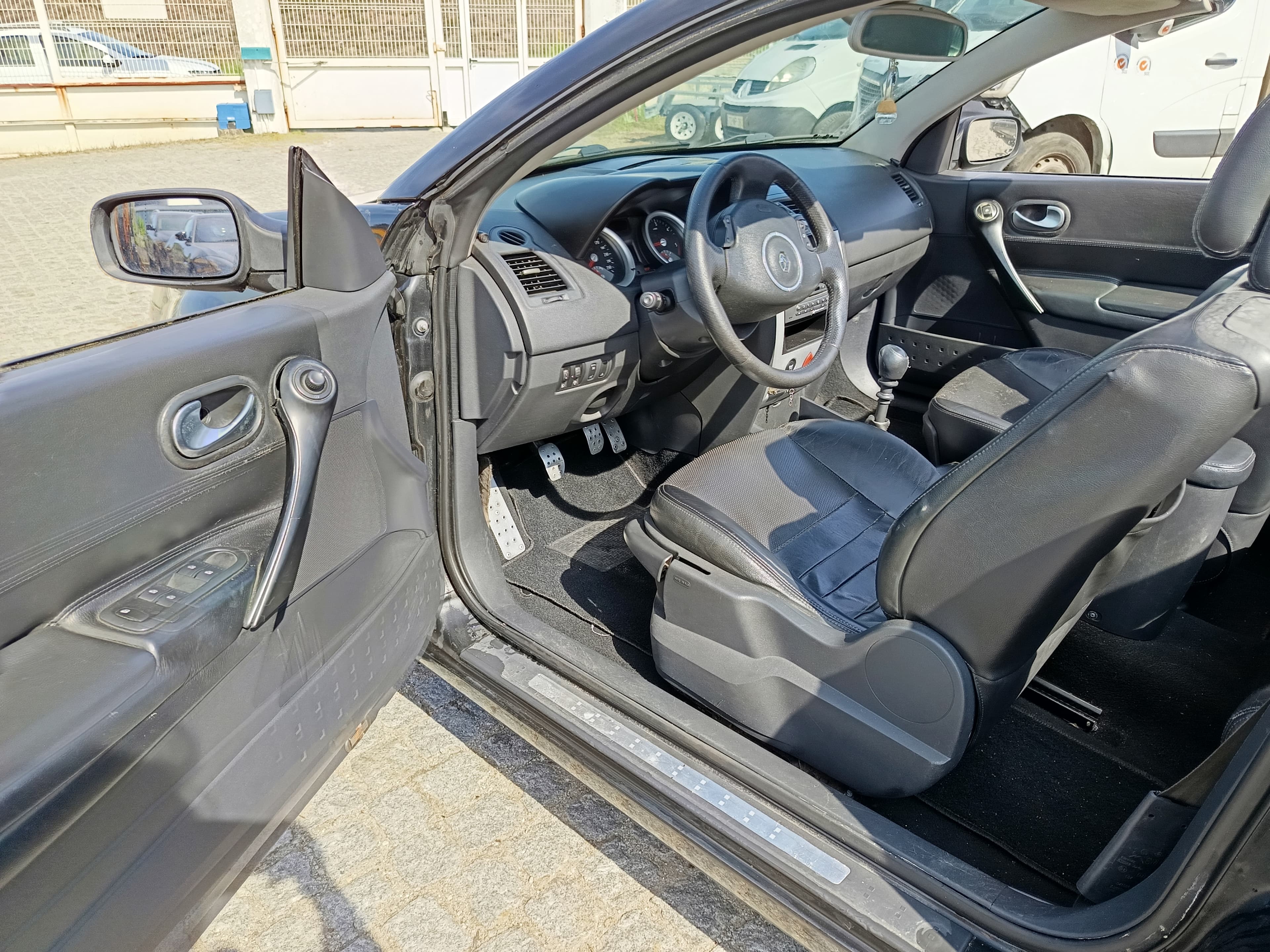 Renault Mégane Cabrio · Ano 2004 — imagen 23