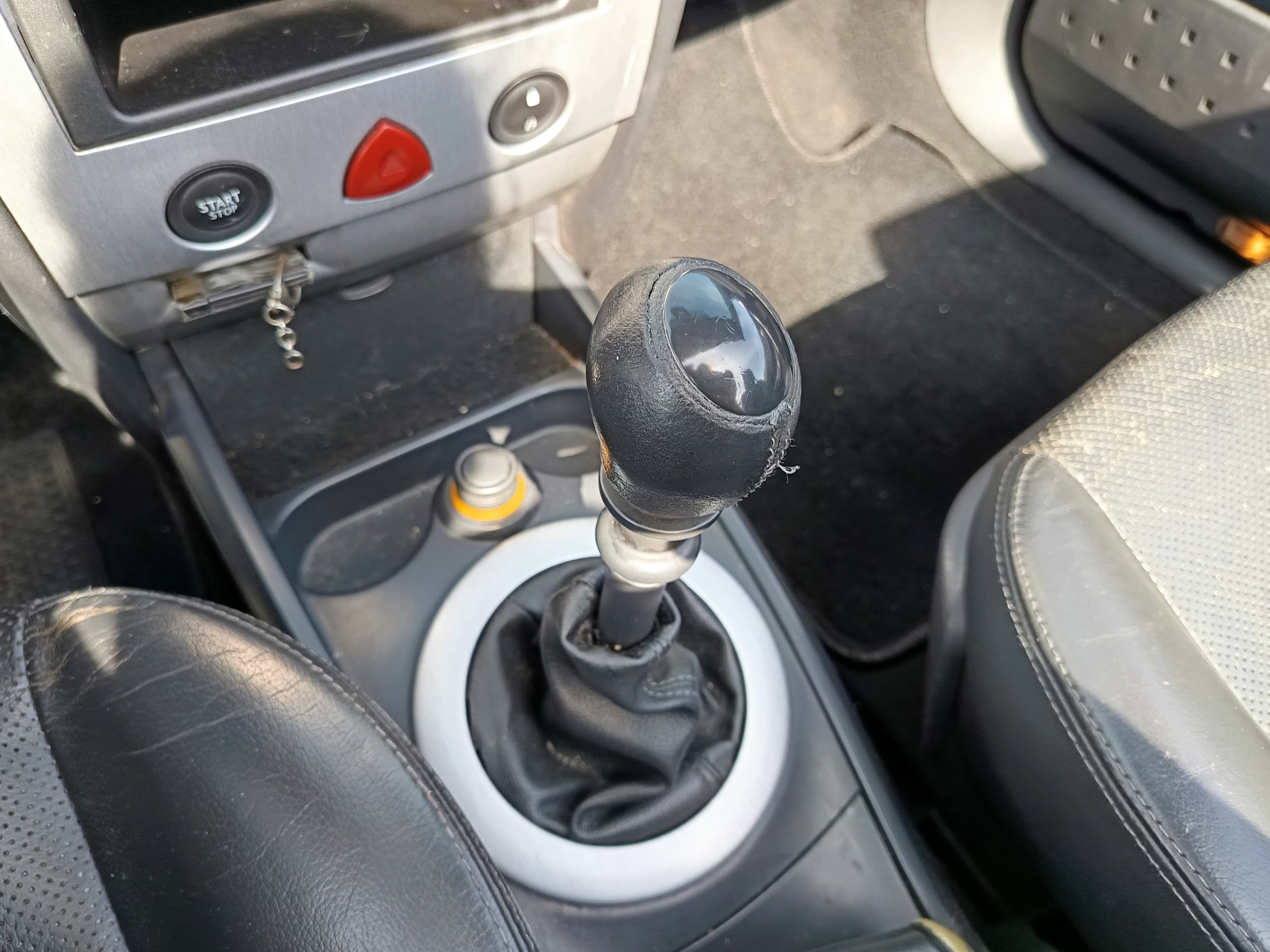 Renault Mégane Cabrio · Ano 2004 — imagen 32