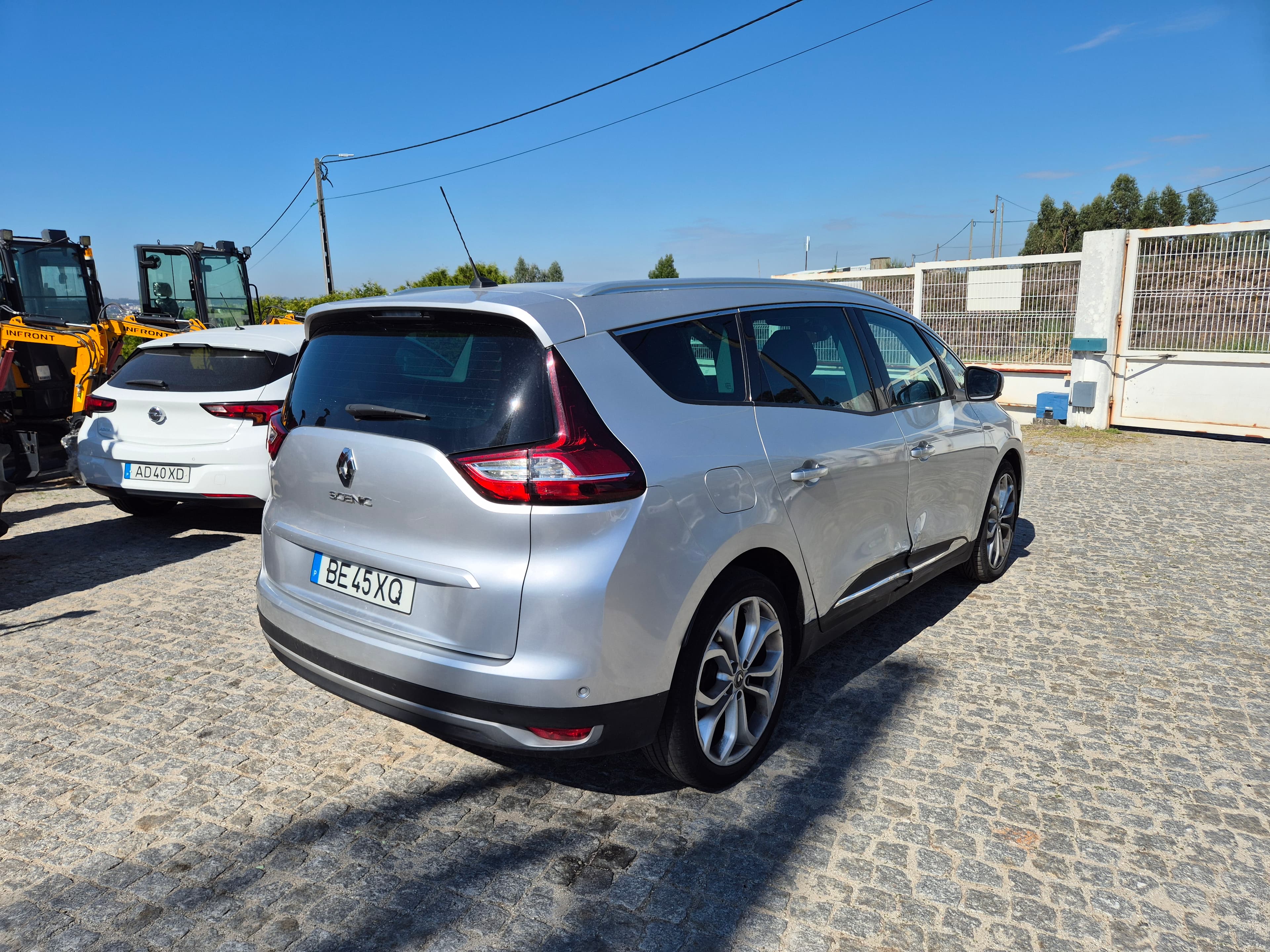 Renault Grand Scénic · 7 Lugares · Ano 2020 — imagem 6