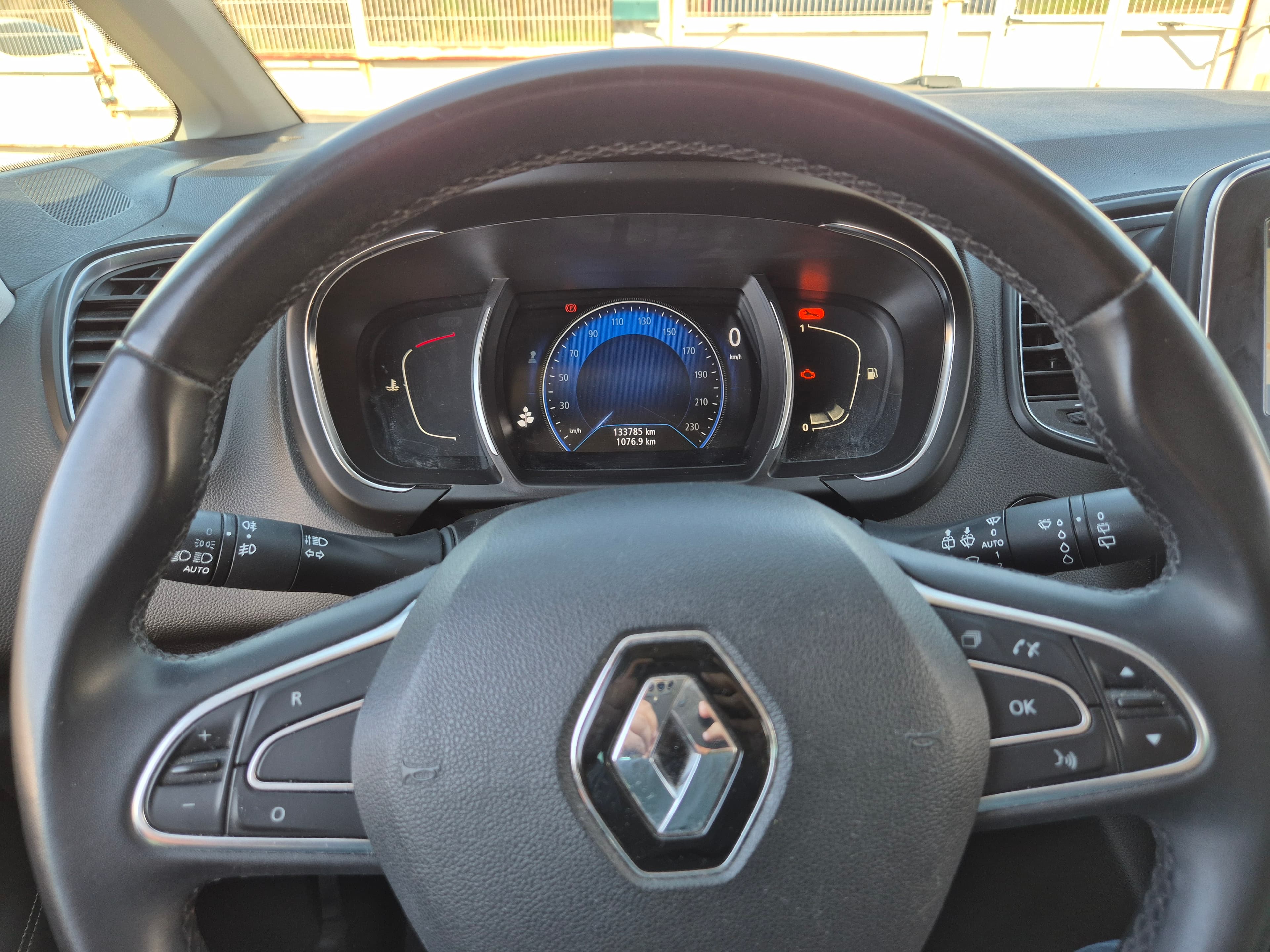 Renault Grand Scénic · 7 Lugares · Ano 2020 — imagem 35