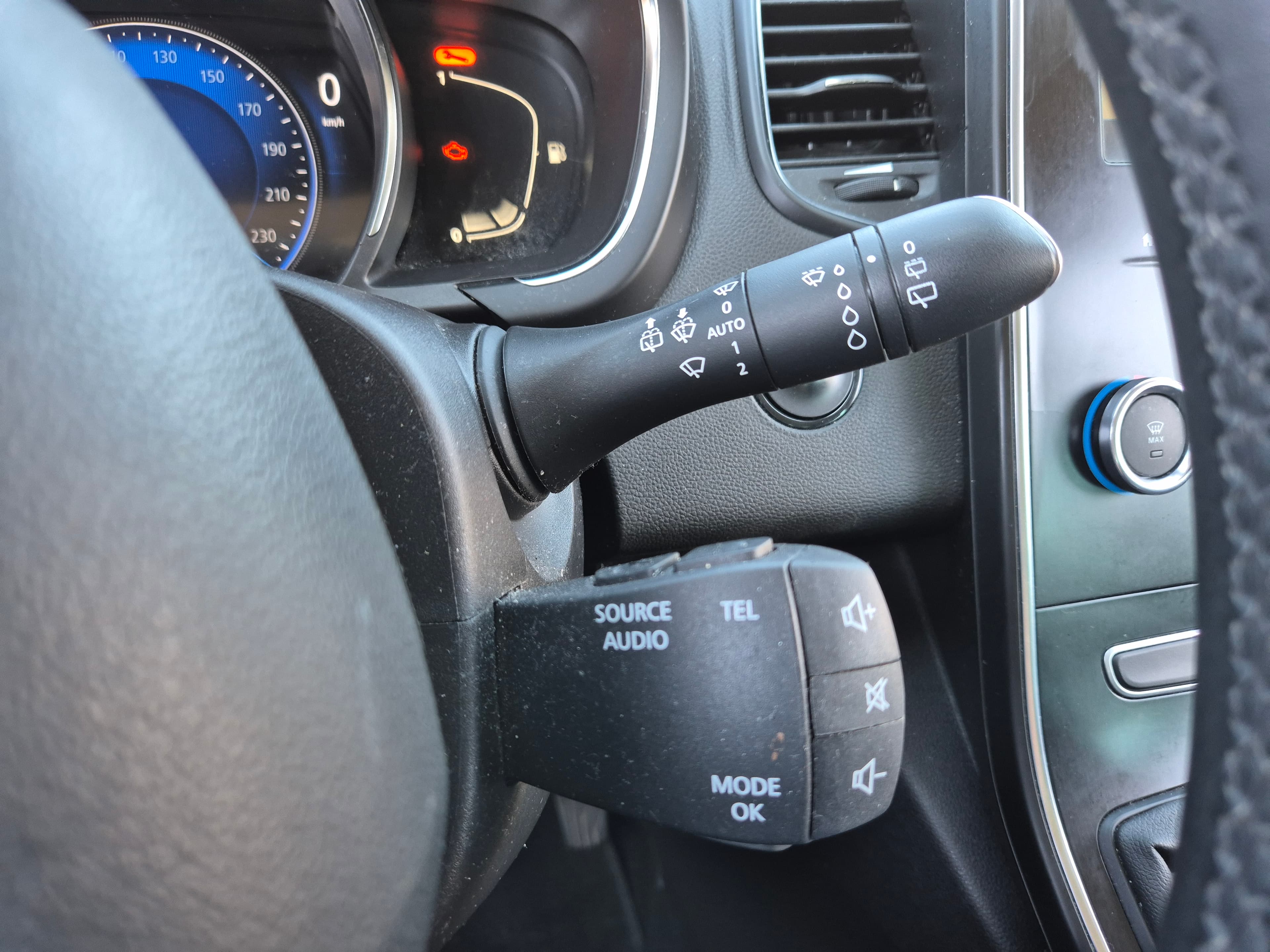 Renault Grand Scénic · 7 Lugares · Ano 2020 — imagem 39