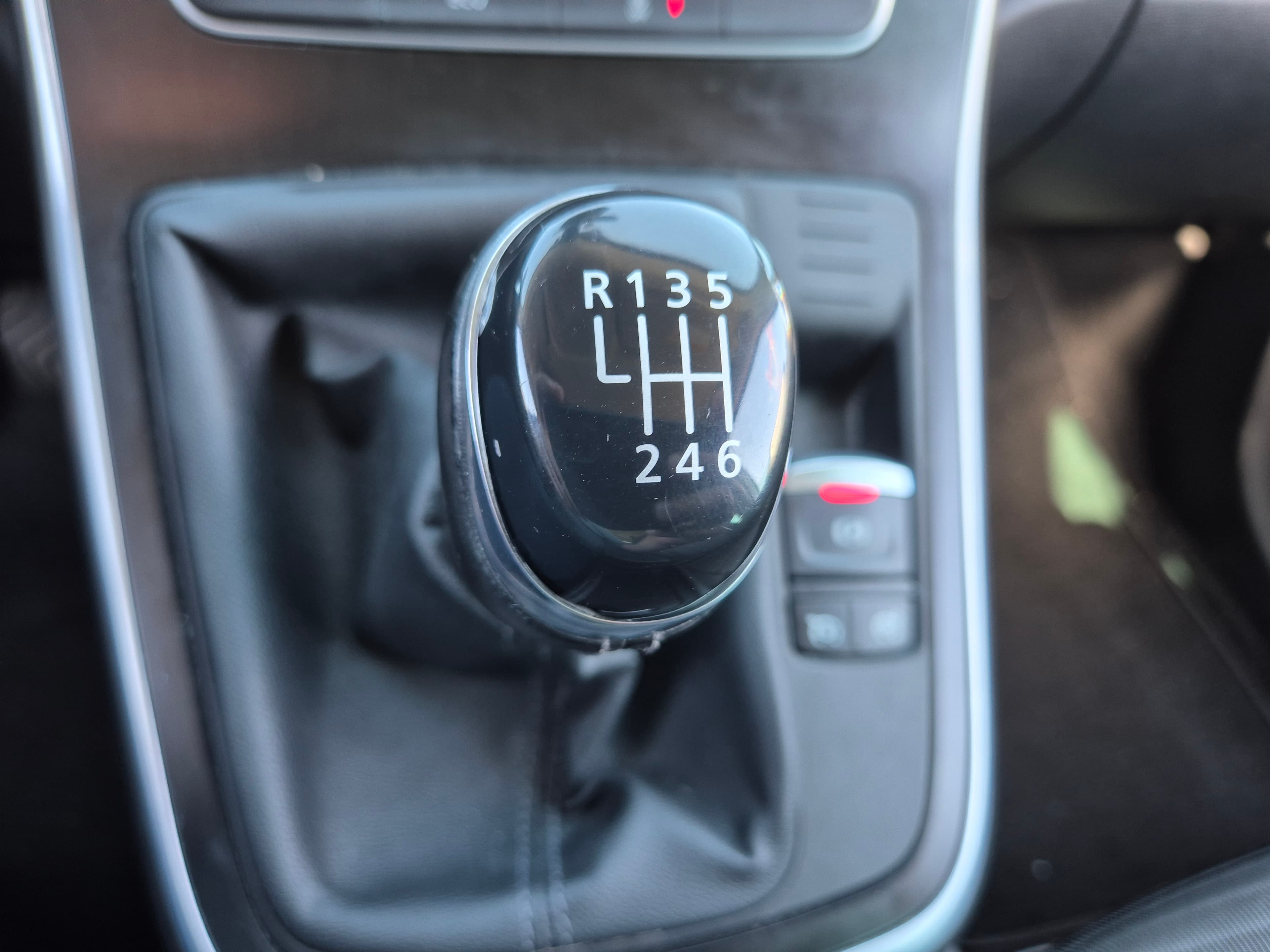 Renault Grand Scénic · 7 Lugares · Ano 2020 — imagem 41