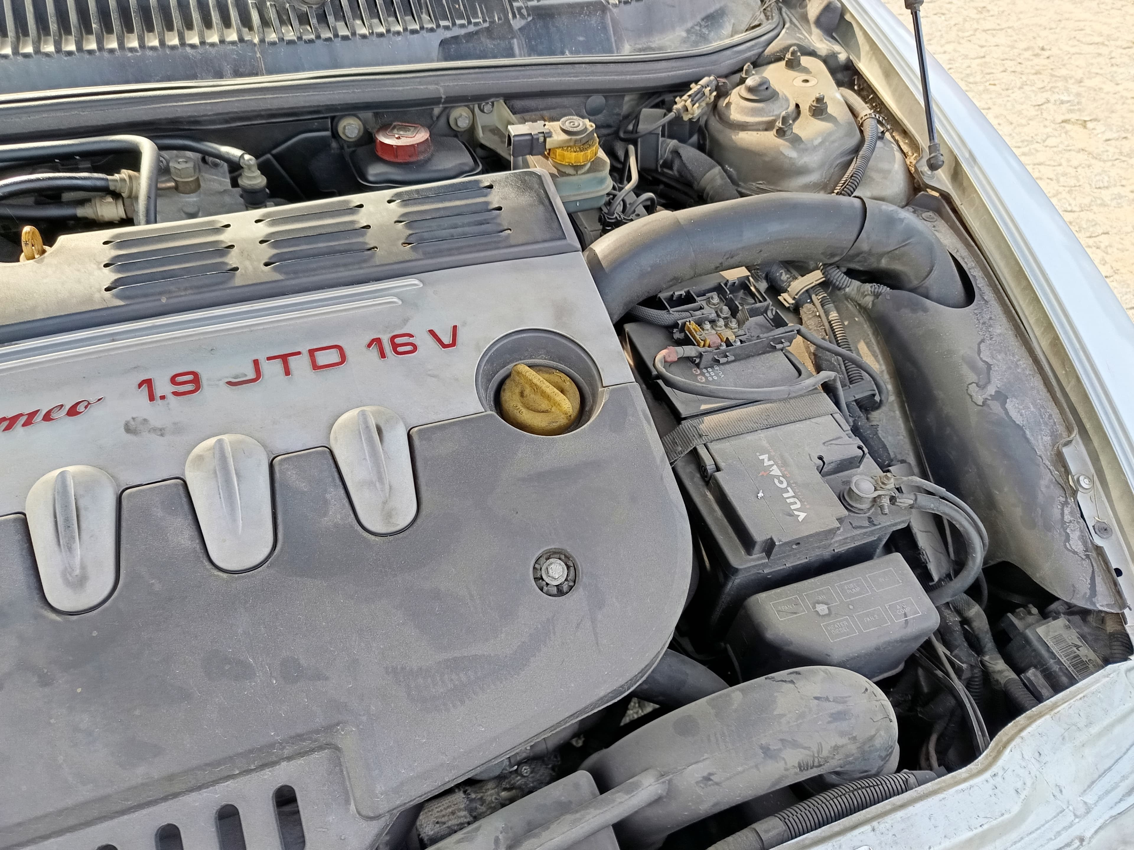 Alfa Romeu 156 · Ano 2004 — image 13