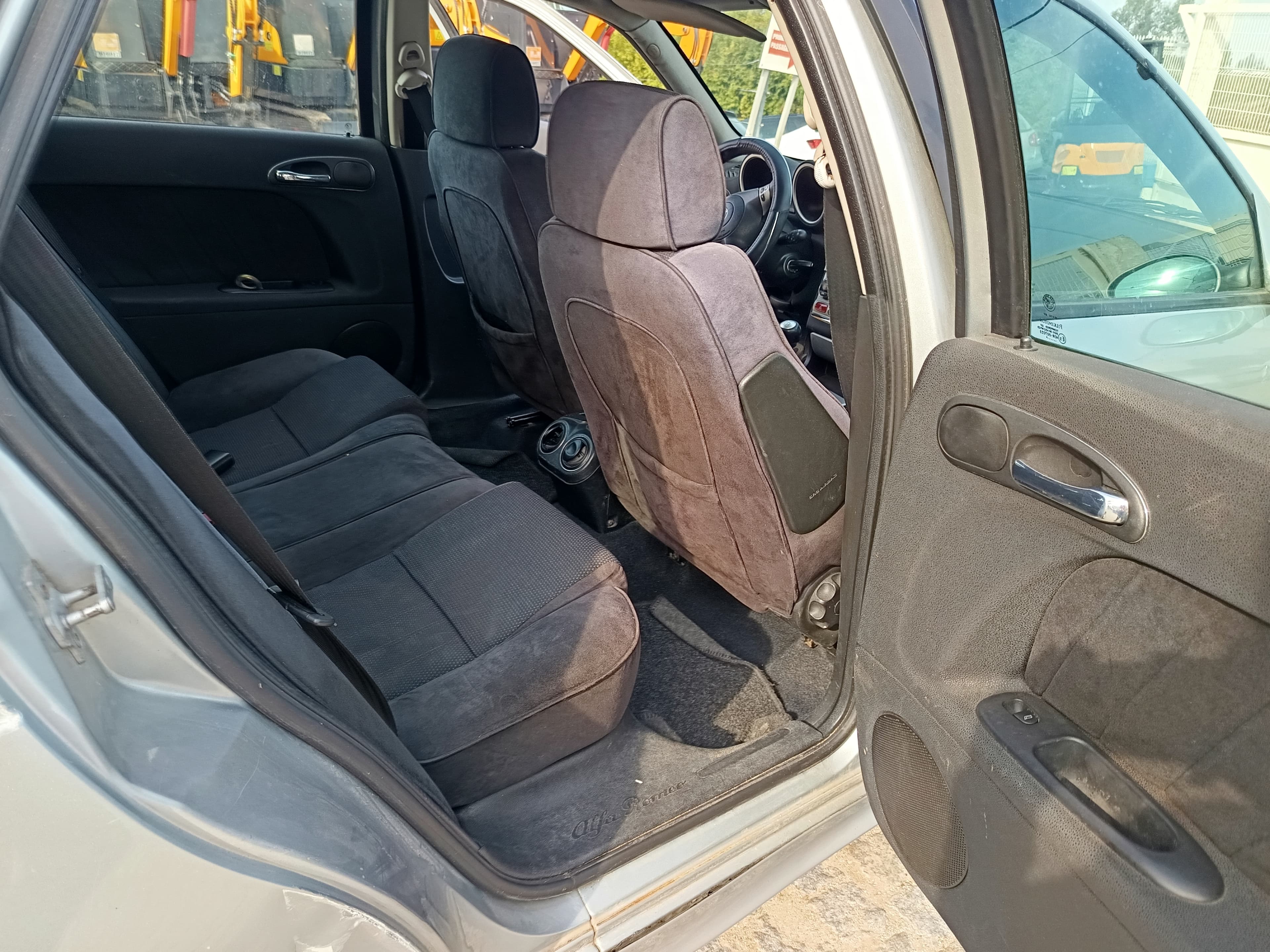 Alfa Romeu 156 · Ano 2004 — image 26