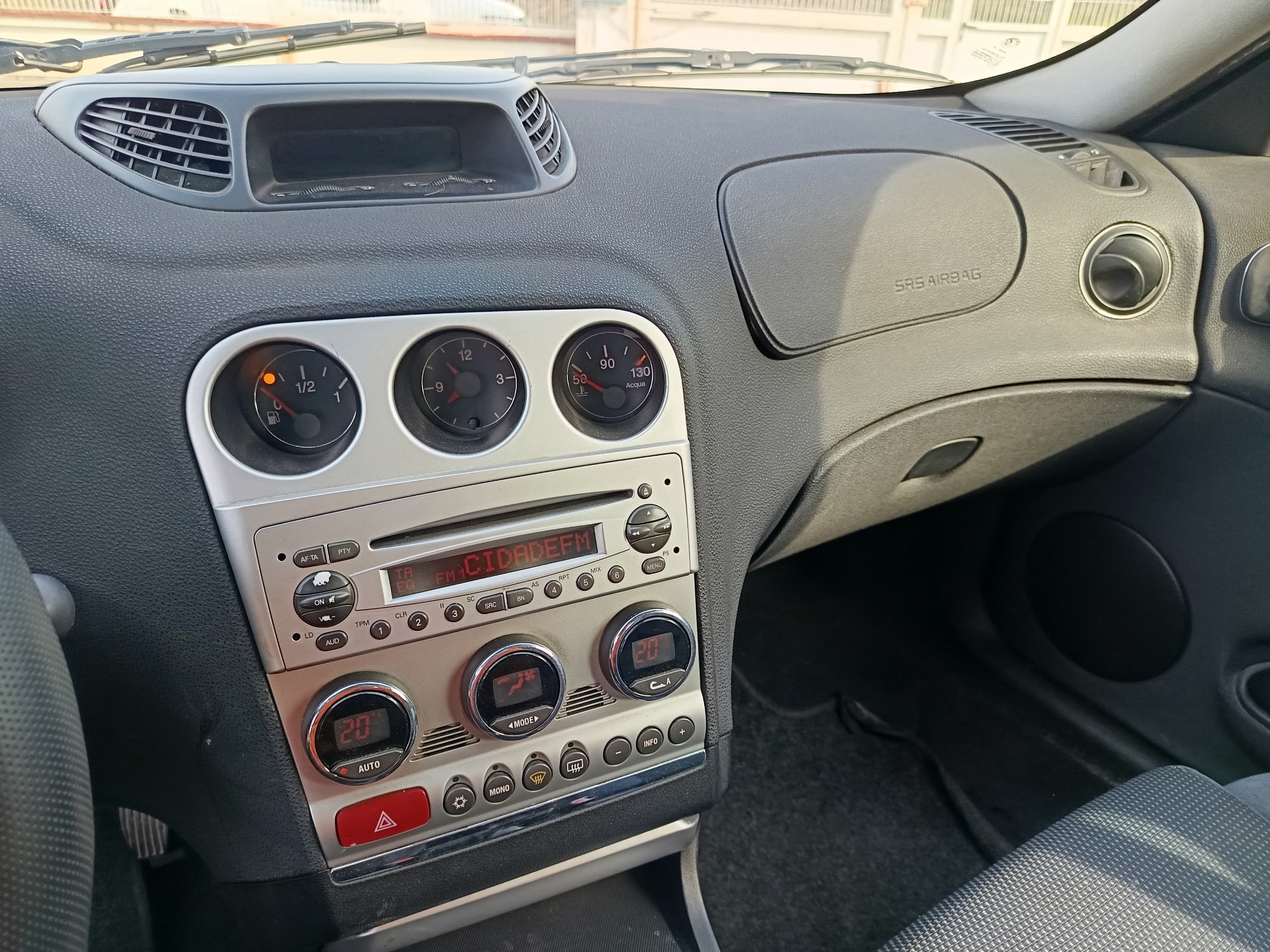 Alfa Romeu 156 · Ano 2004 — image 41