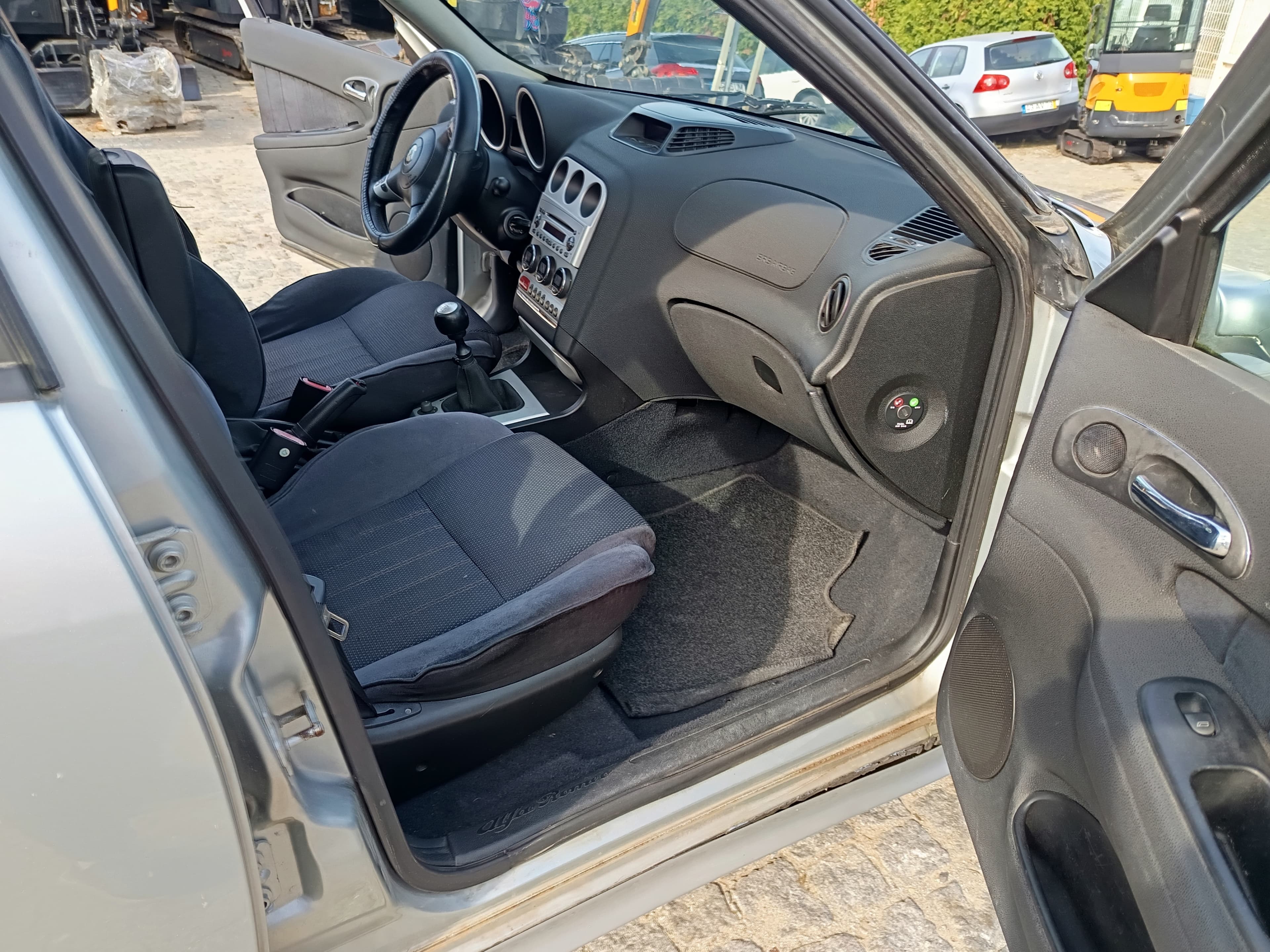 Alfa Romeu 156 · Ano 2004 — image 30