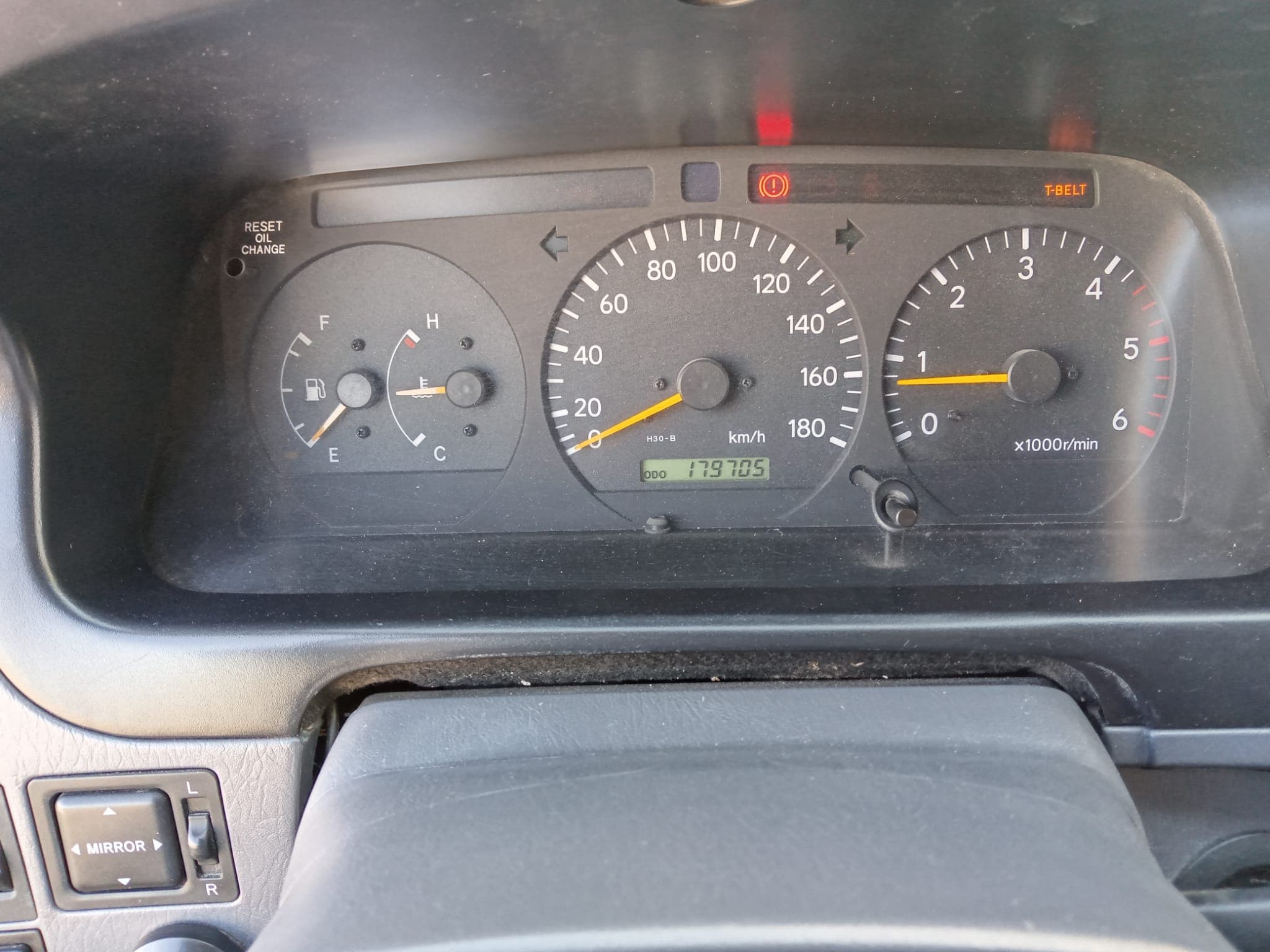 Toyota Hiace · Ano 2009 — image 19