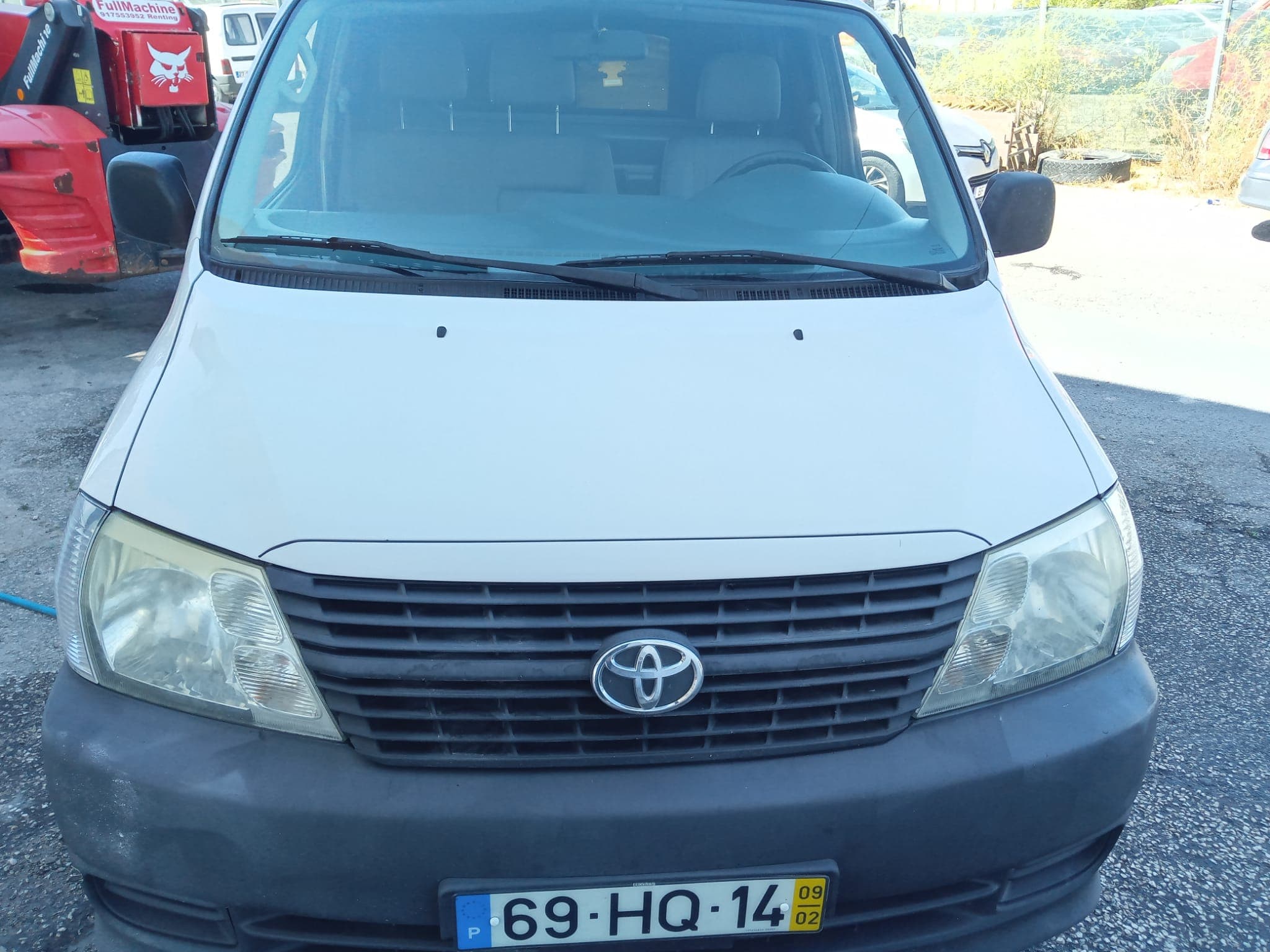 Toyota Hiace · Ano 2009 — image 2