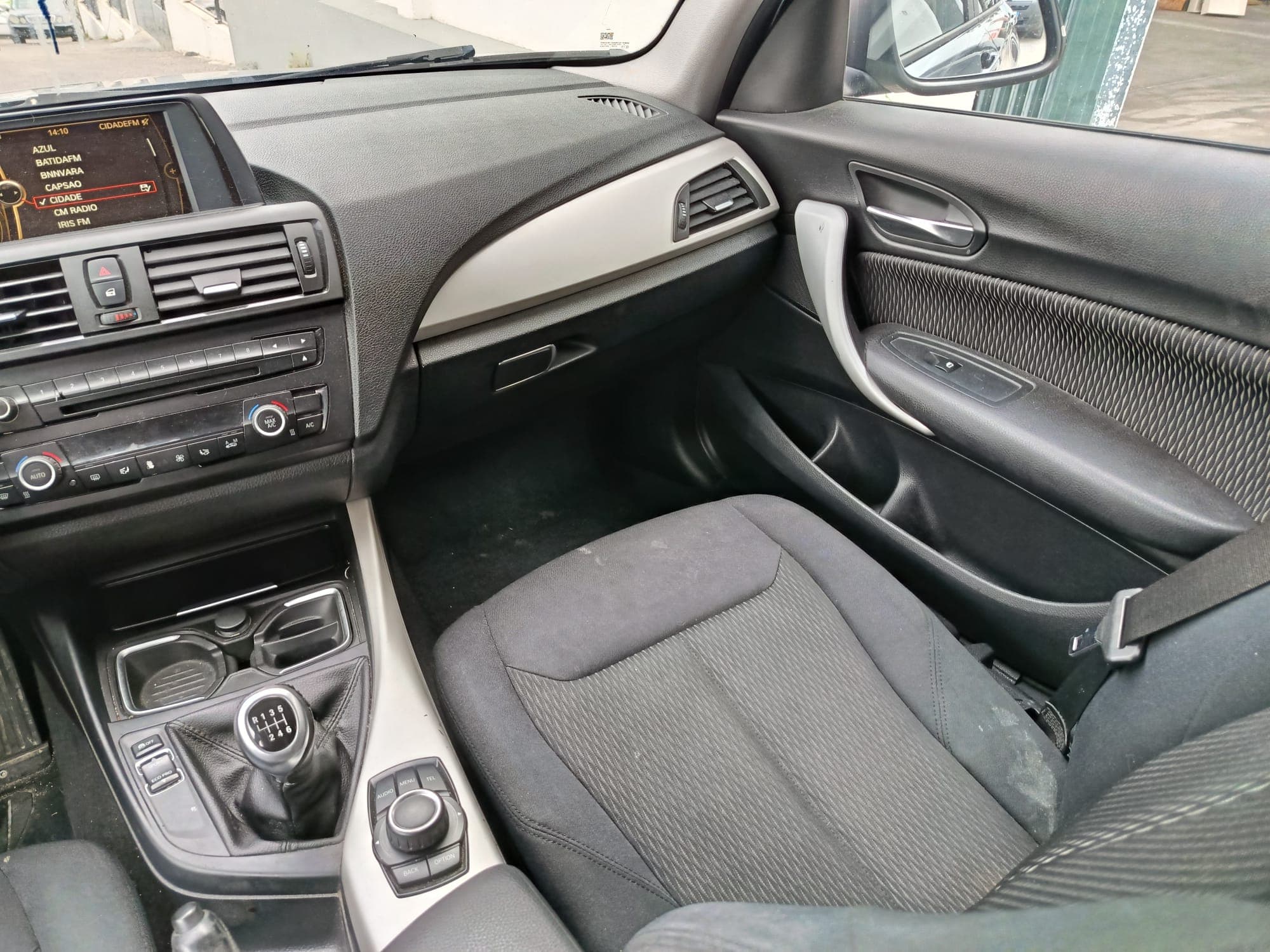 BMW 116 D · Ano 2013 — imagem 13