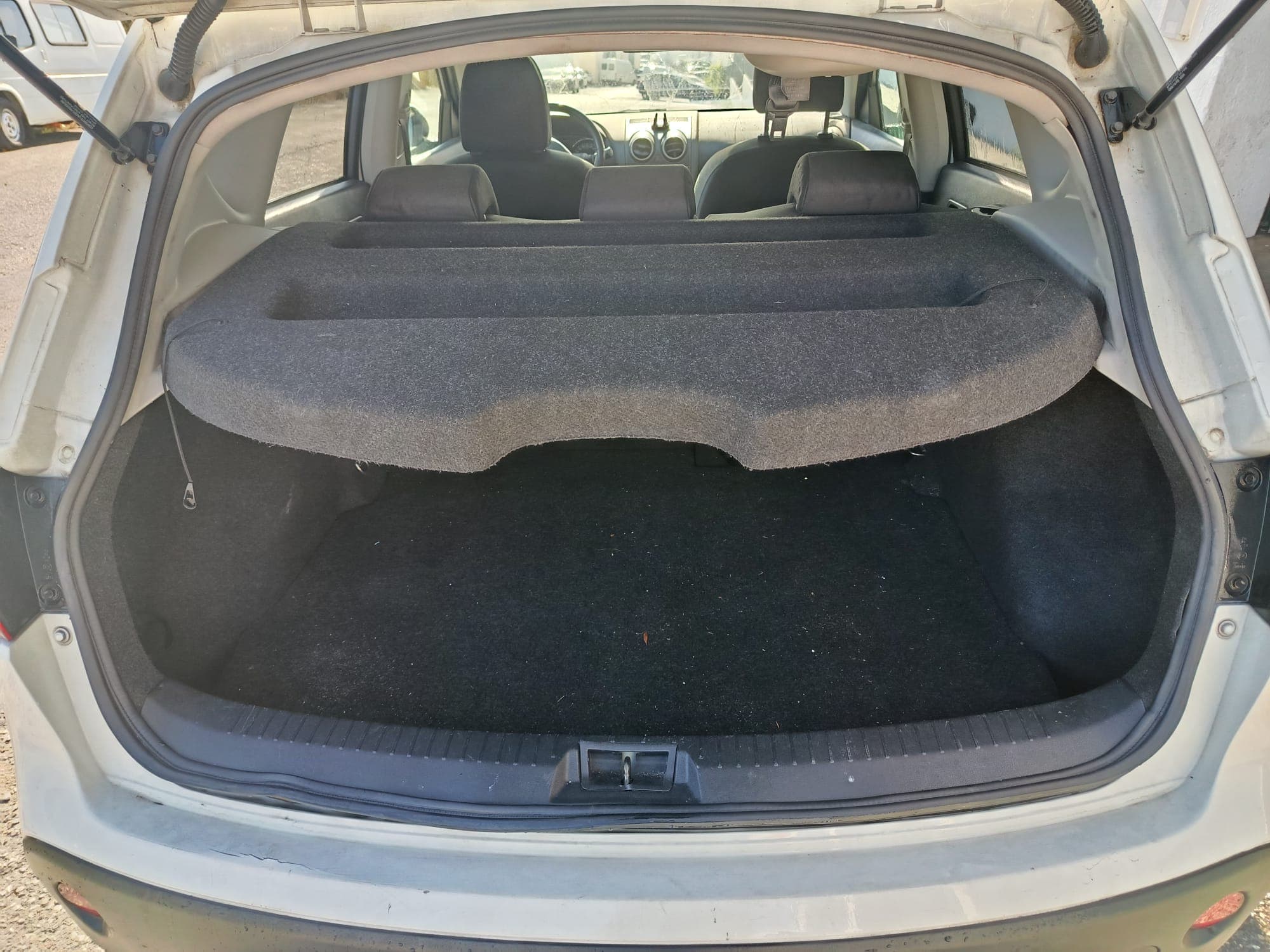 Nissan Qashqai · Ano 2010 — imagem 9