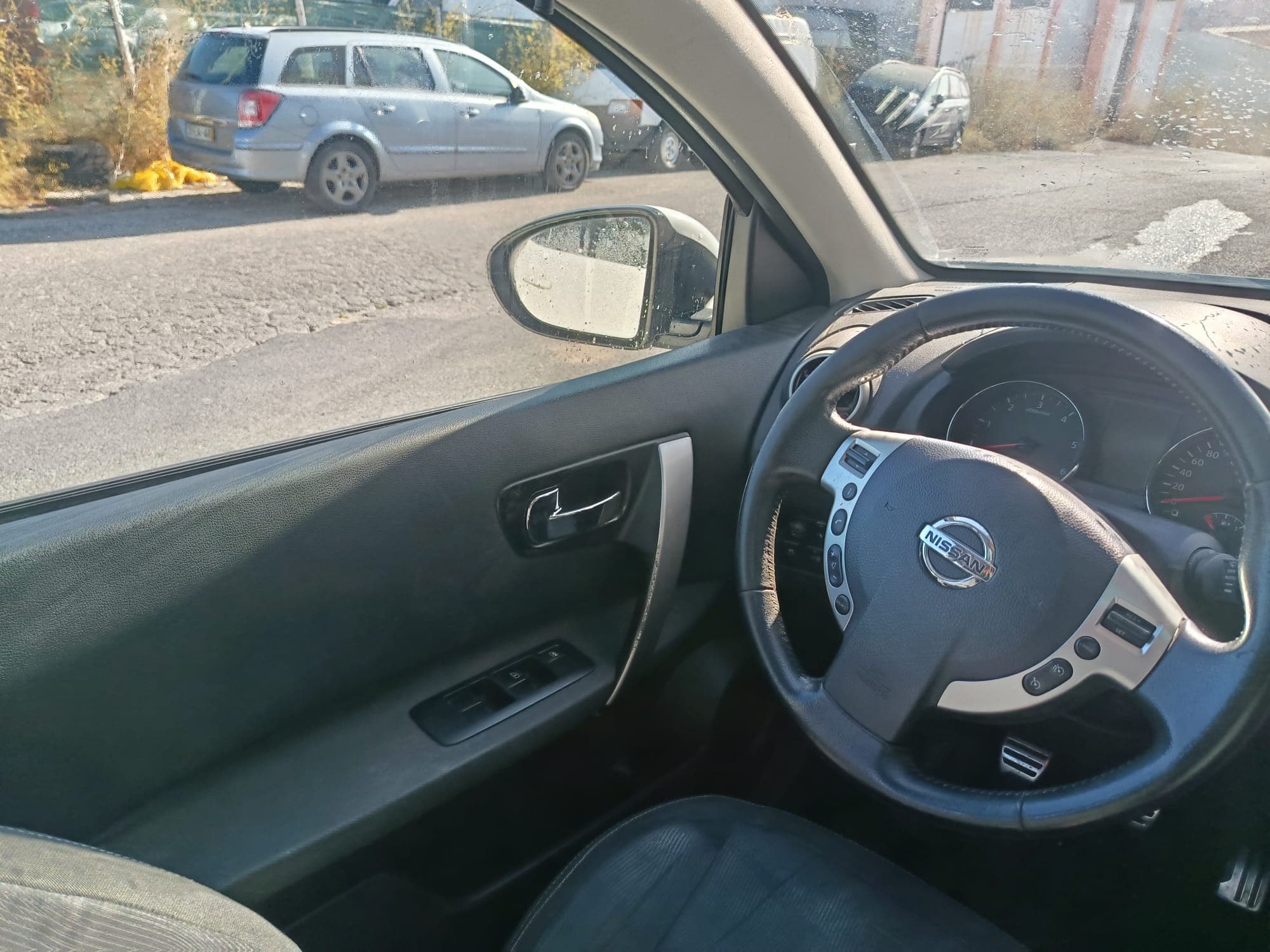 Nissan Qashqai · Ano 2010 — imagem 21