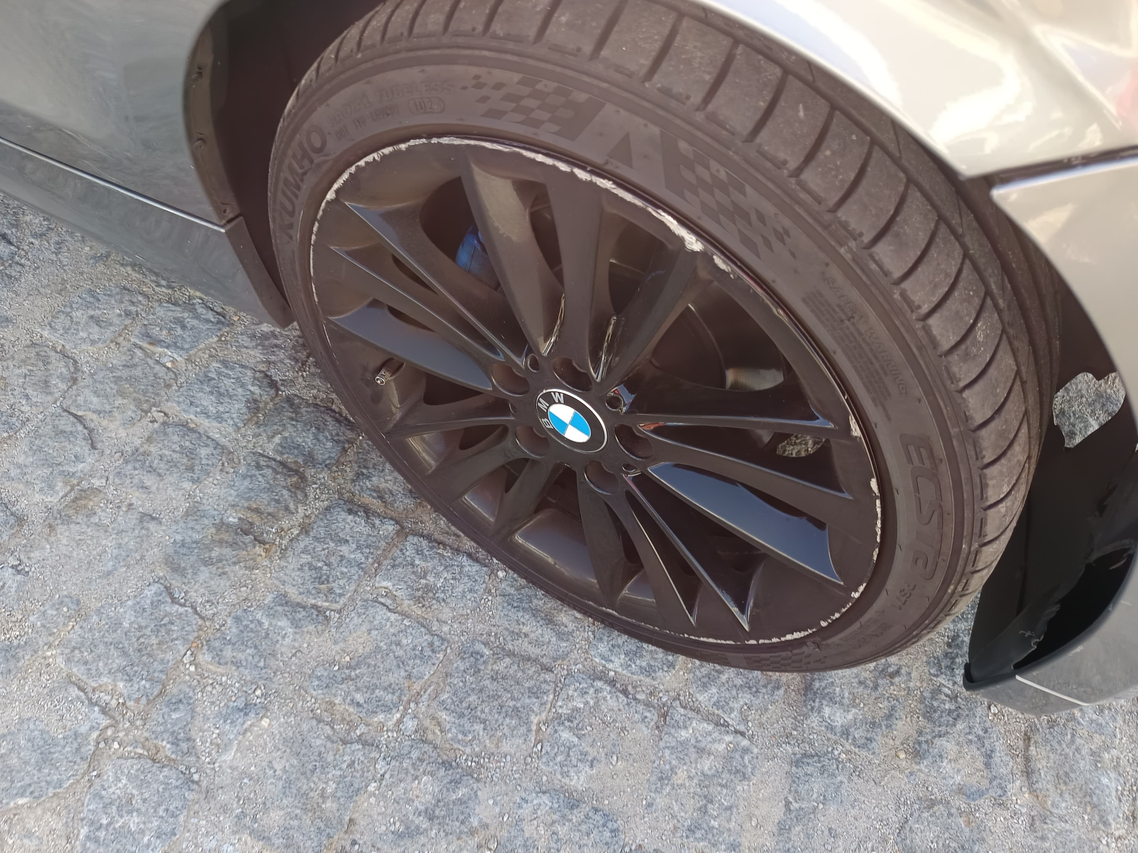 BMW 118d · Ano 2010 — imagen 9