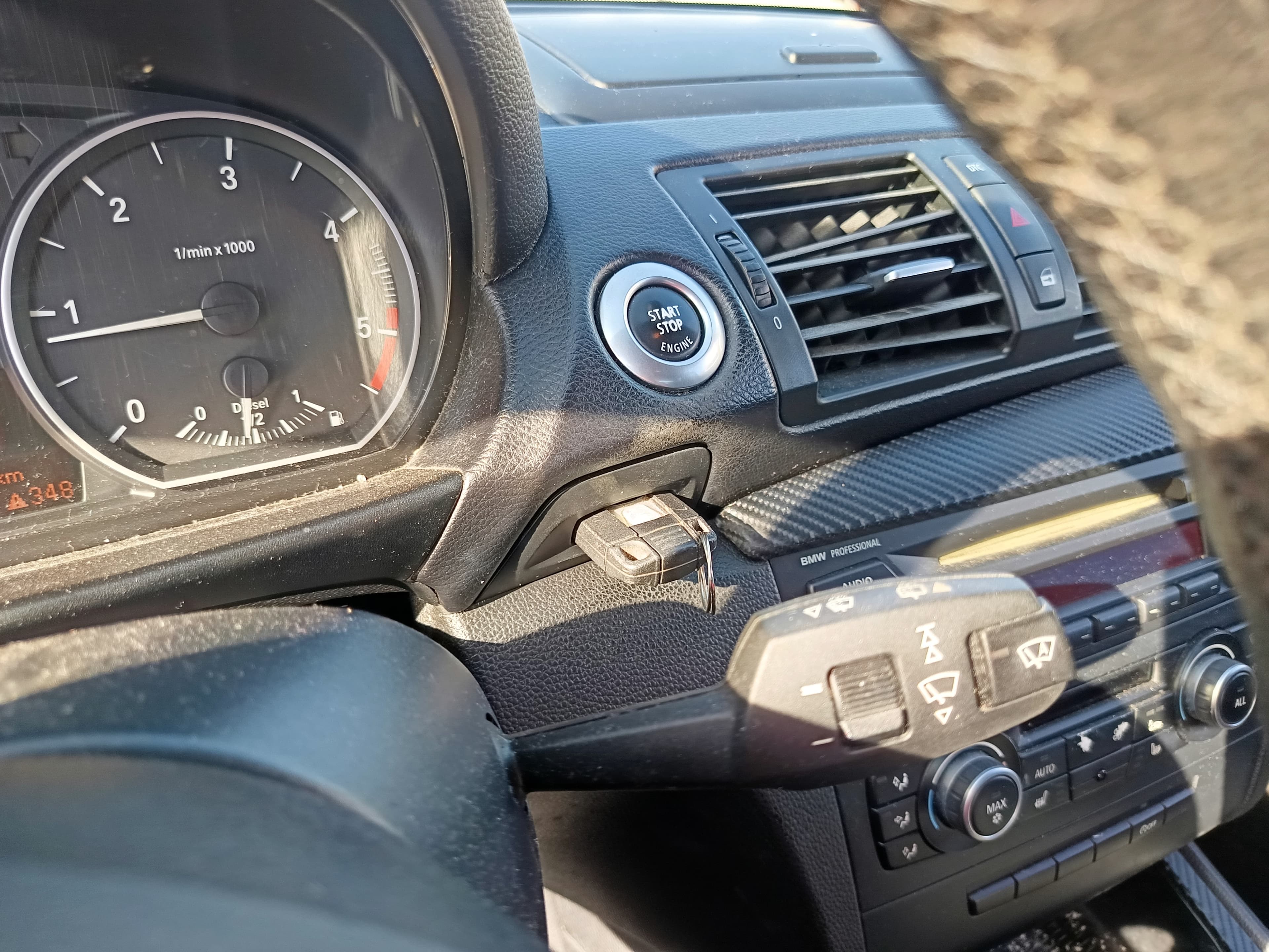 BMW 118d · Ano 2010 — imagen 38