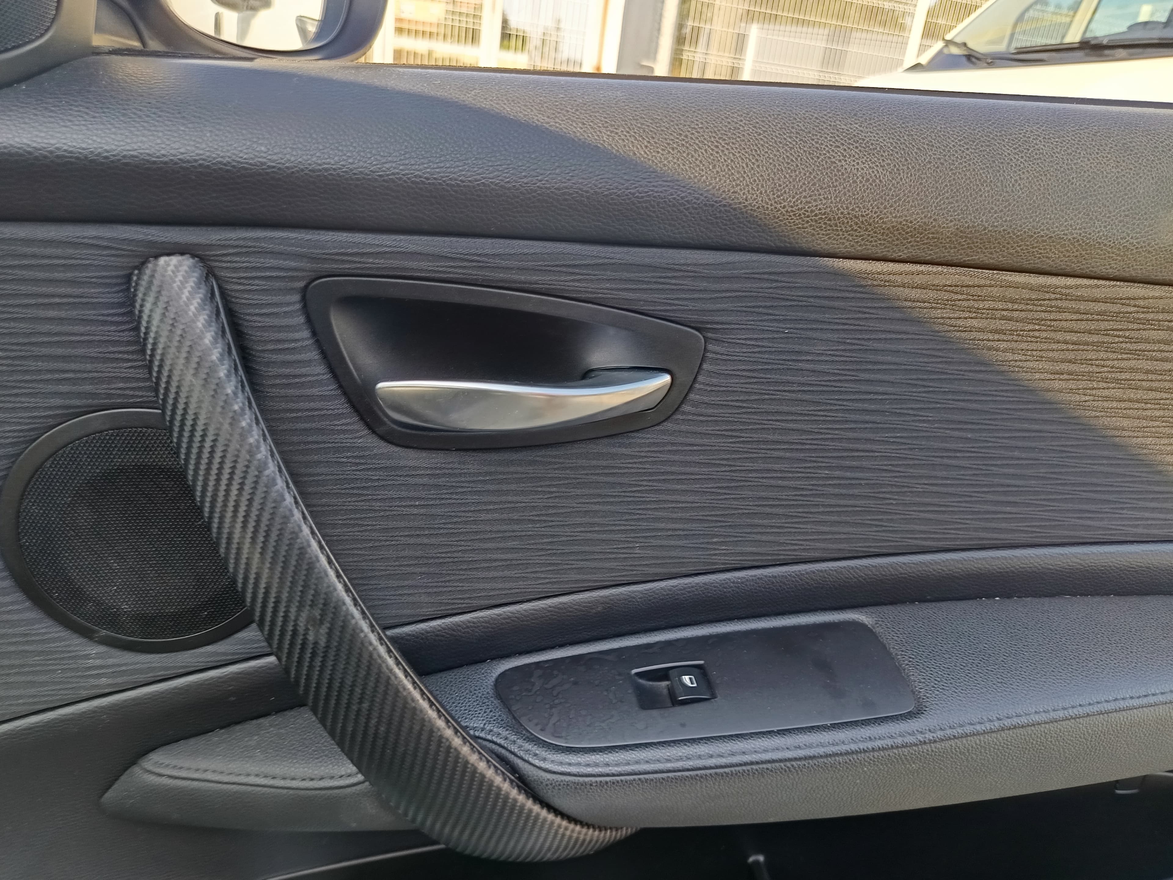 BMW 118d · Ano 2010 — imagen 23