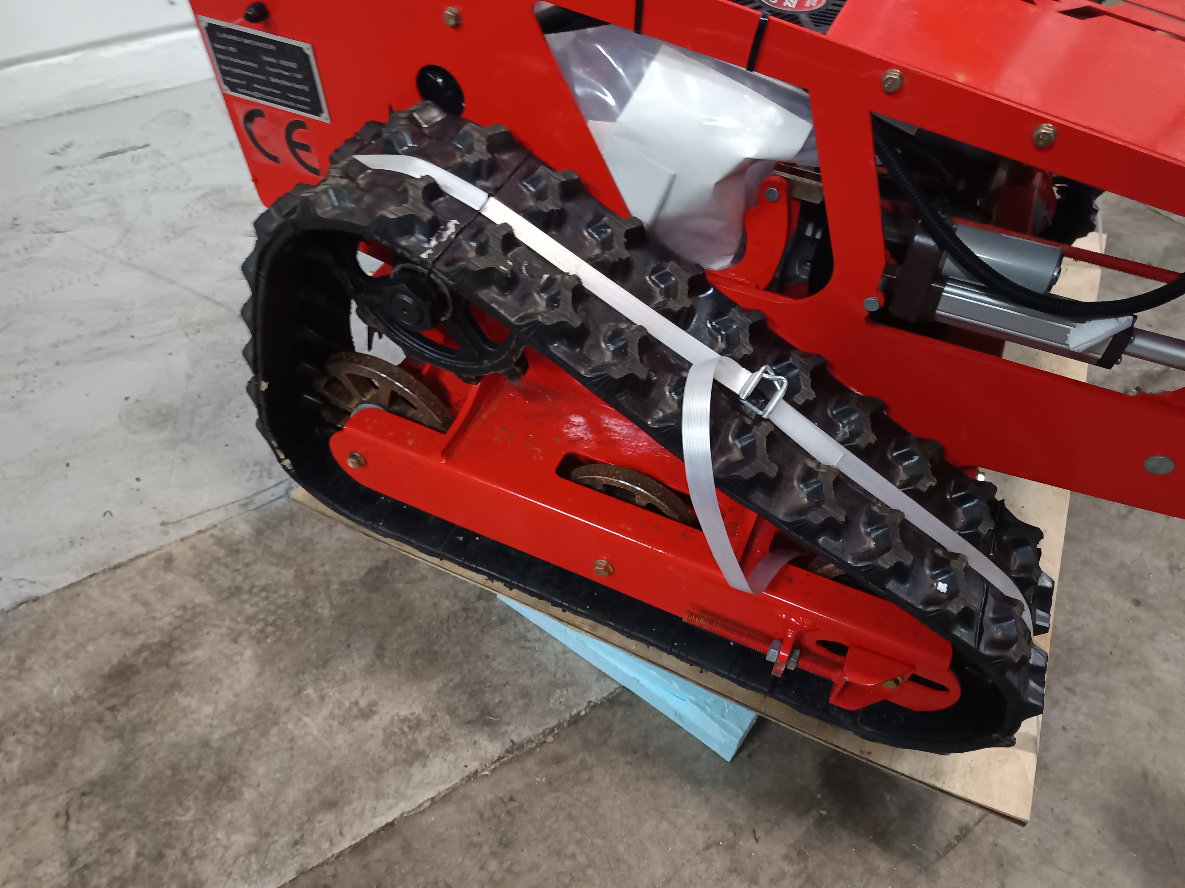 Corta Relvas Lawn Mower 800 · Ano 2025 — imagem 5