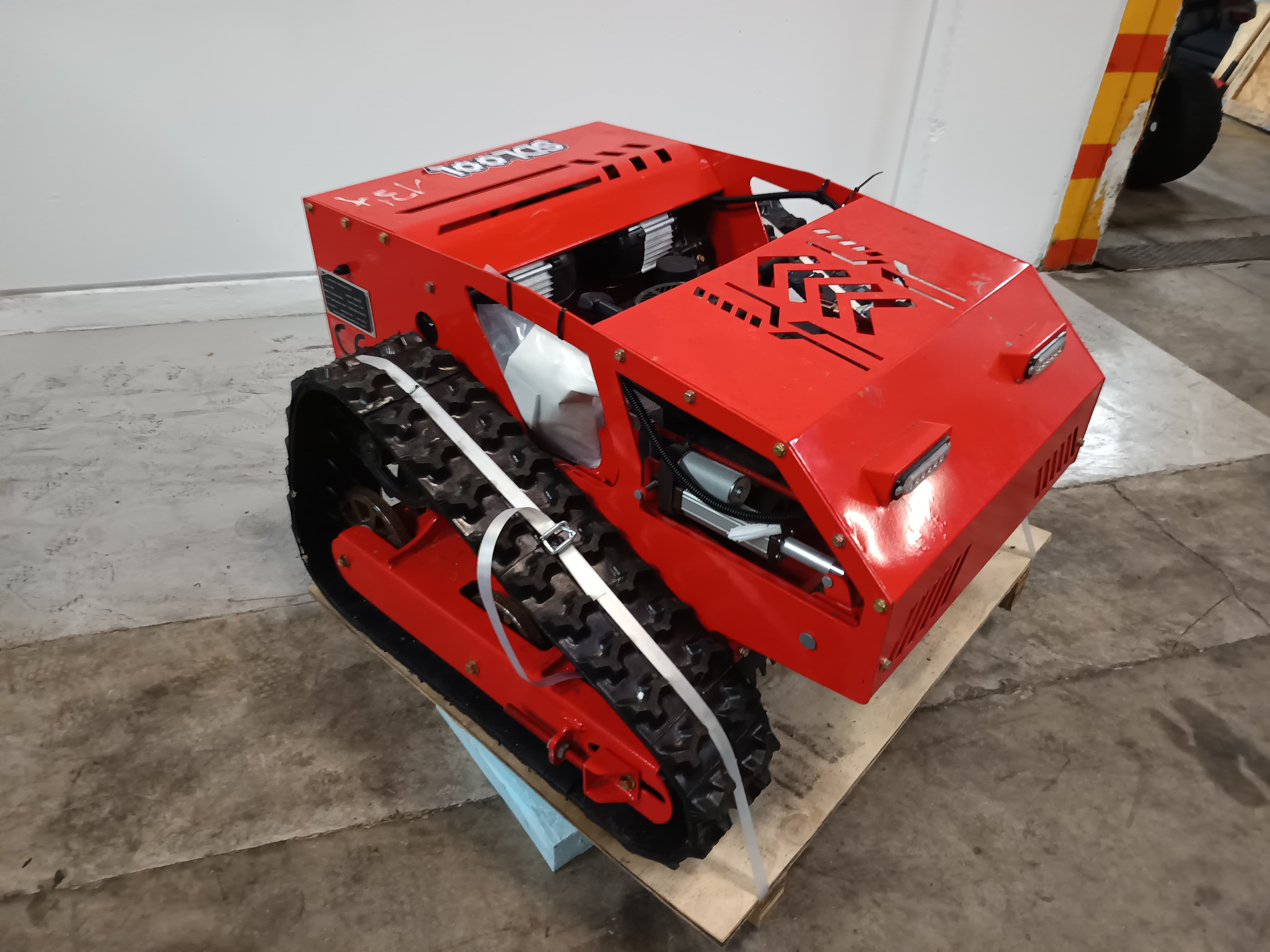 Corta Relvas Lawn Mower 800 · Ano 2025 — imagem 2