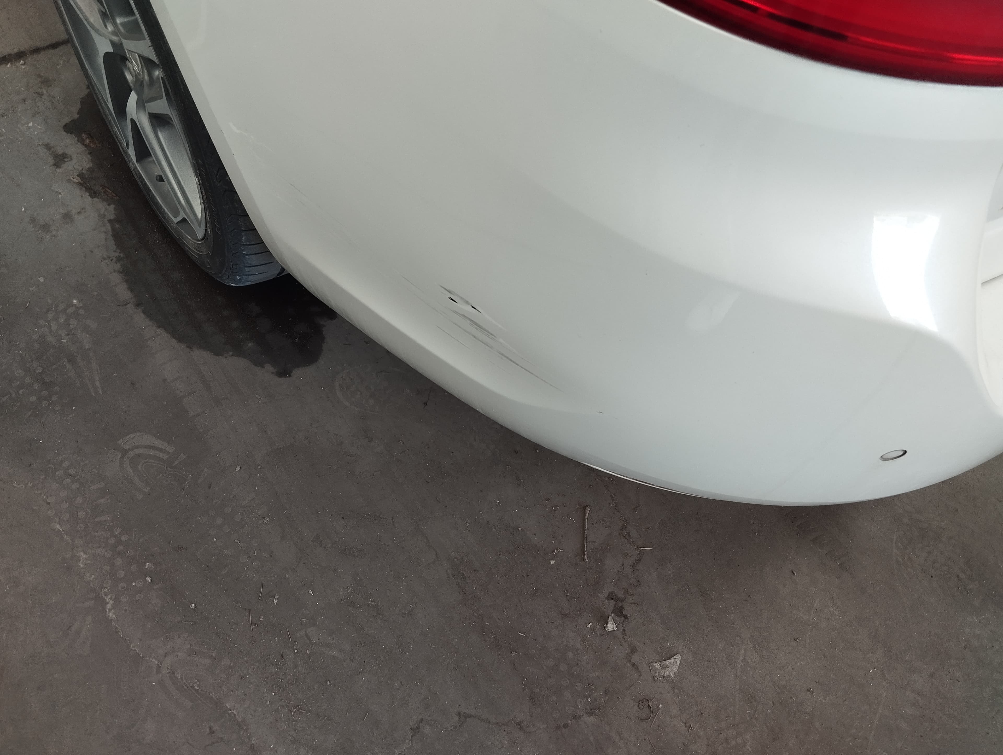 Peugeot 308 SW 1.6 BlueHDi · Ano 2015 — imagen 9